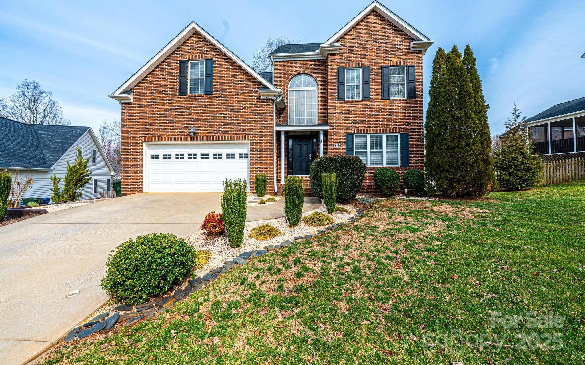 Photo one of 2622 Rolling Ridge Dr Hickory NC 28602 | MLS 4225140