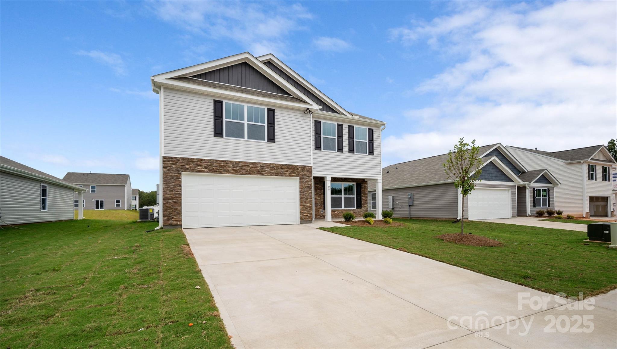 Photo one of 1113 Foxberry Ln Maiden NC 28650 | MLS 4225474