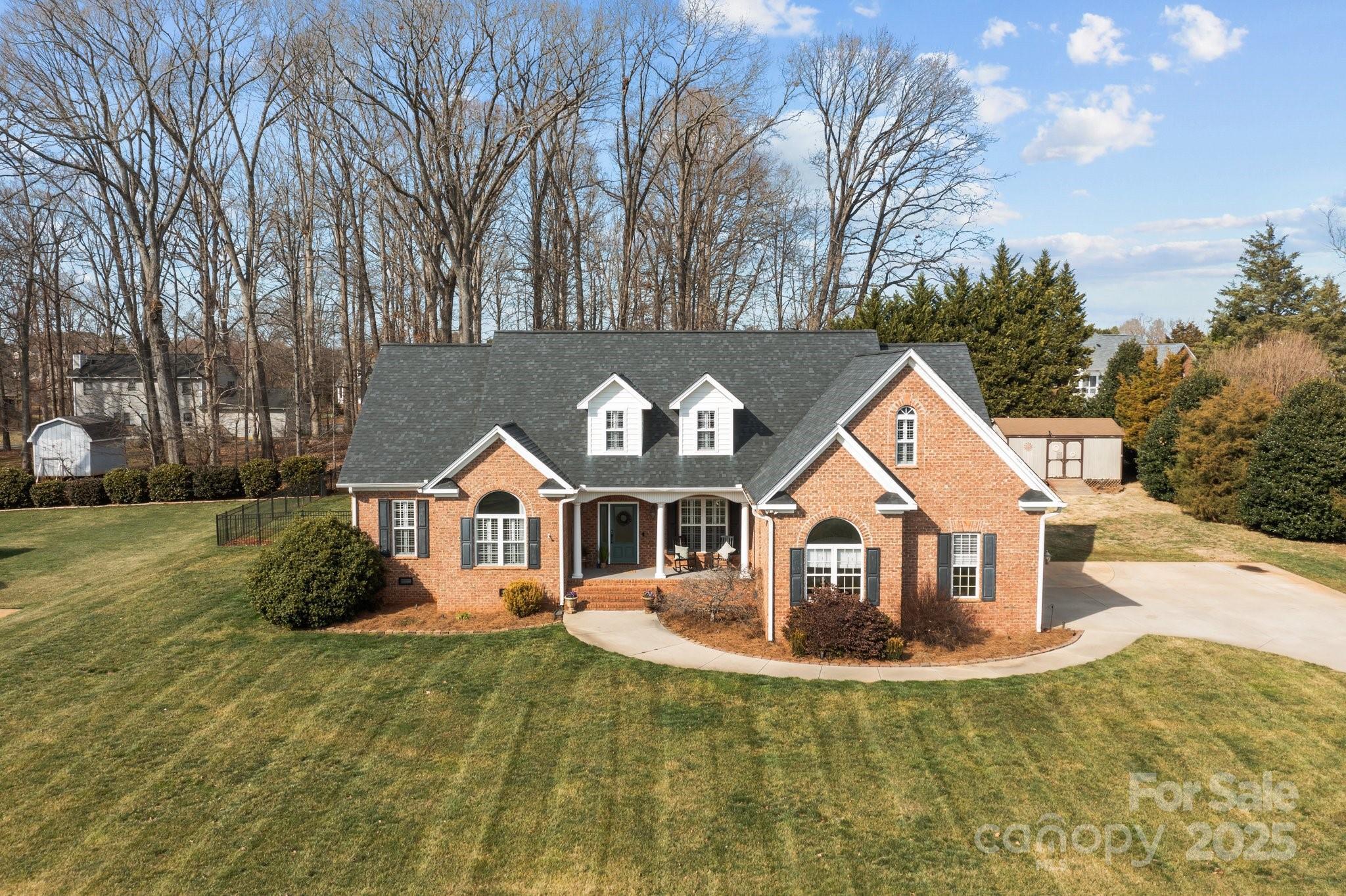 Photo one of 150 Canopy Oak Ln Statesville NC 28625 | MLS 4225809