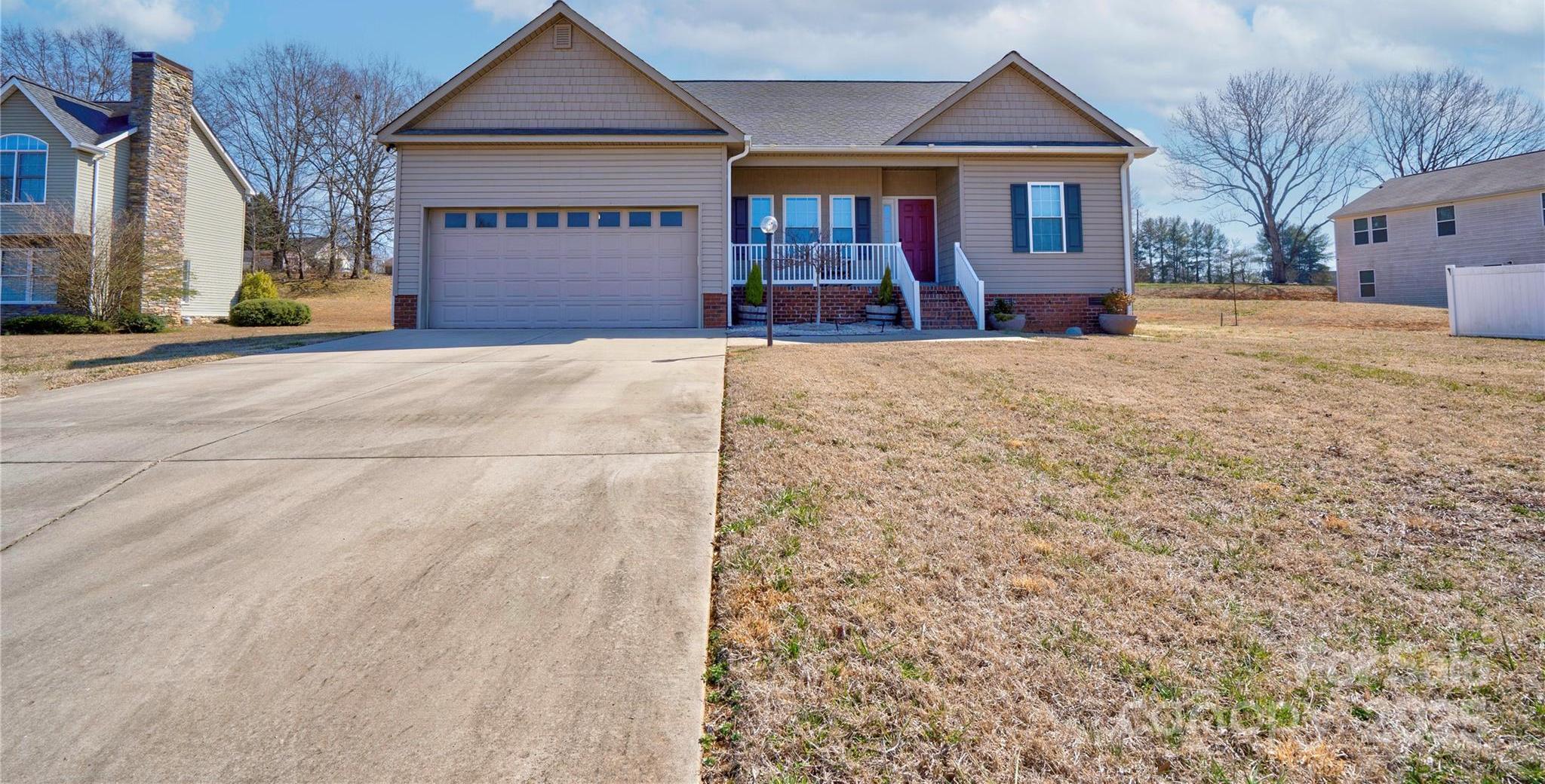 Photo one of 1529 Alex Dr Shelby NC 28152 | MLS 4226488
