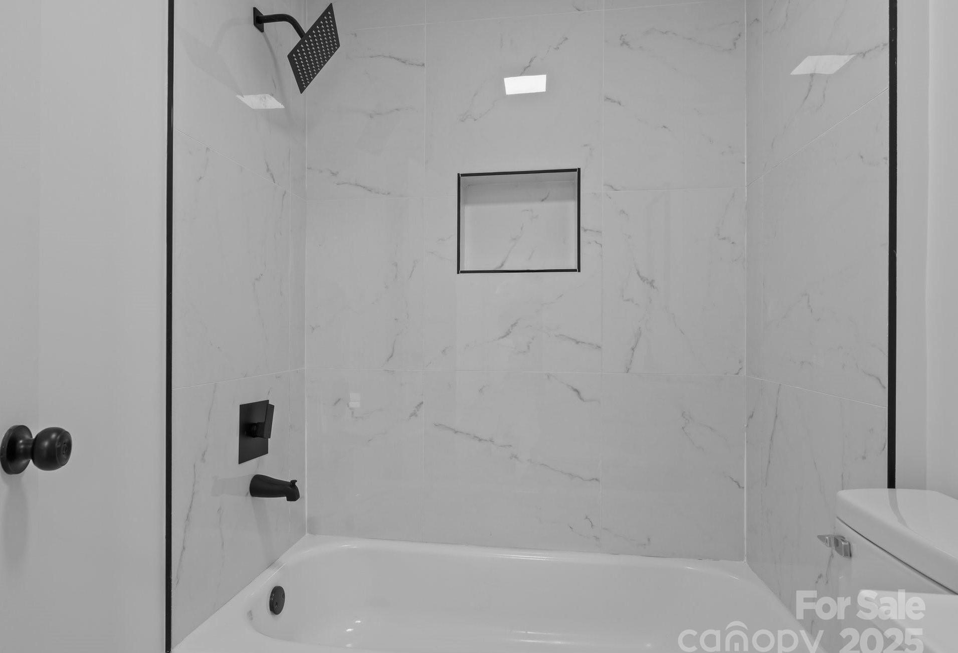Photo #10