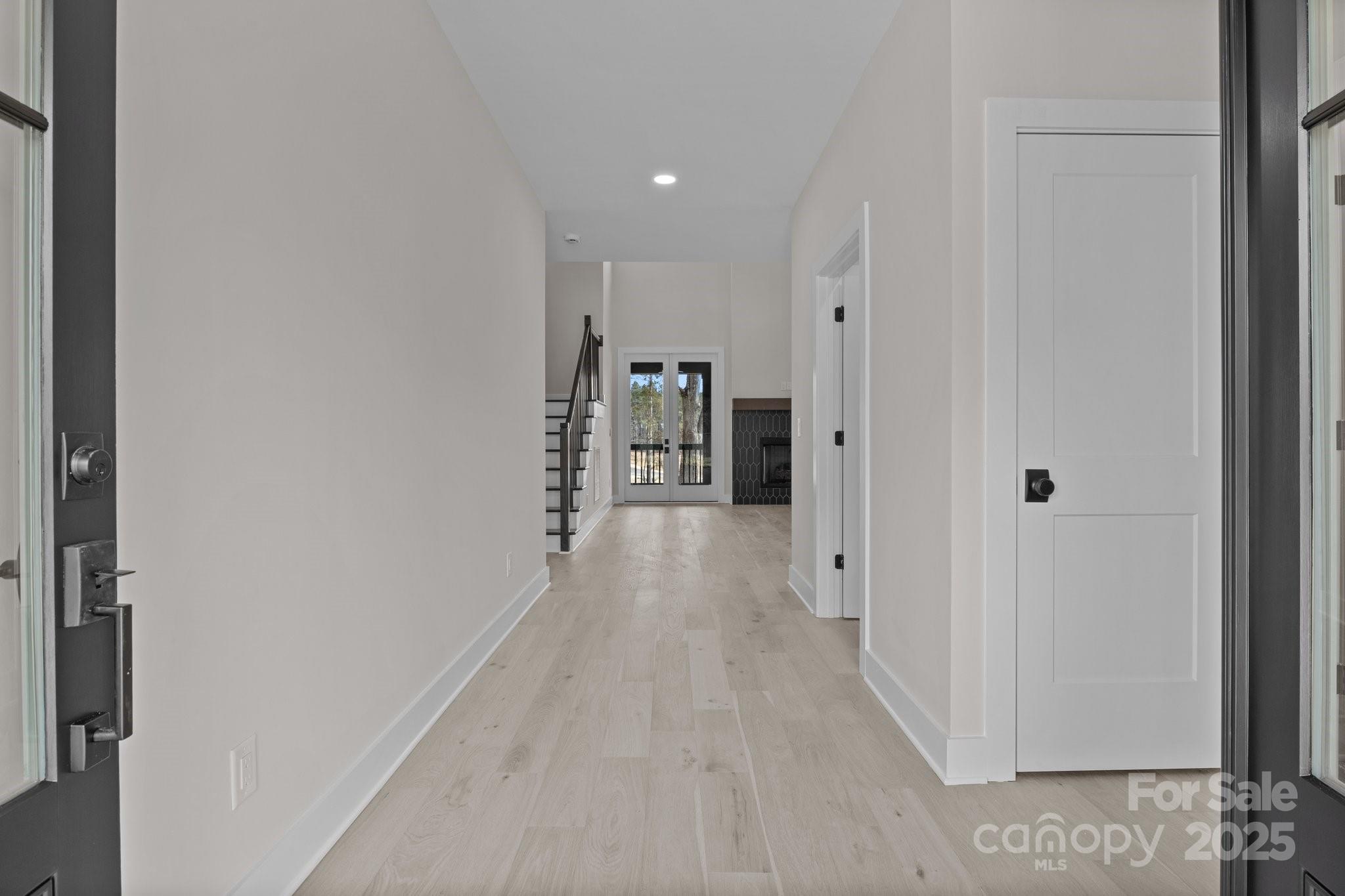 Photo #5