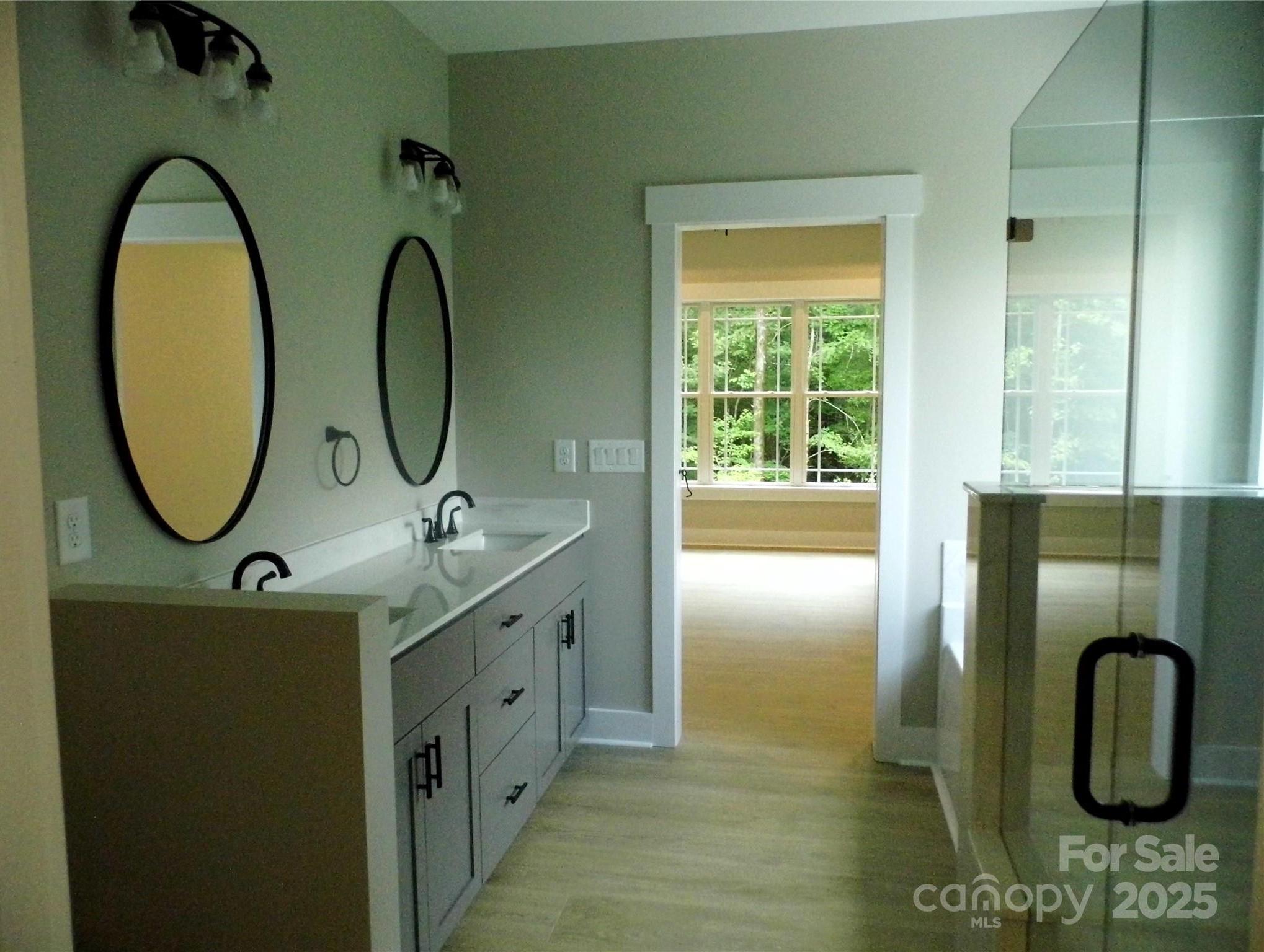 Photo #27