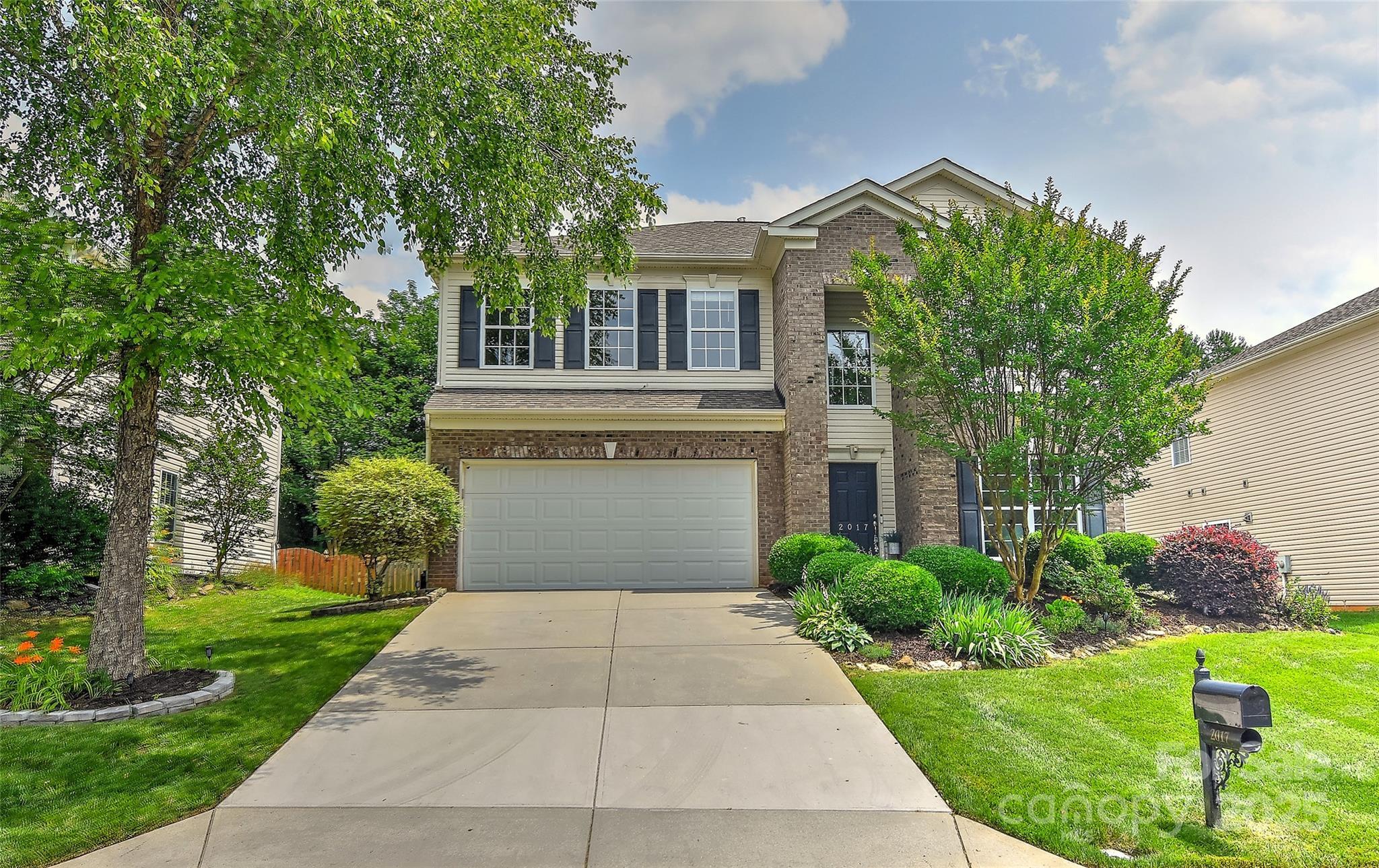 Photo one of 2017 Bridleside Dr Indian Trail NC 28079 | MLS 4227234