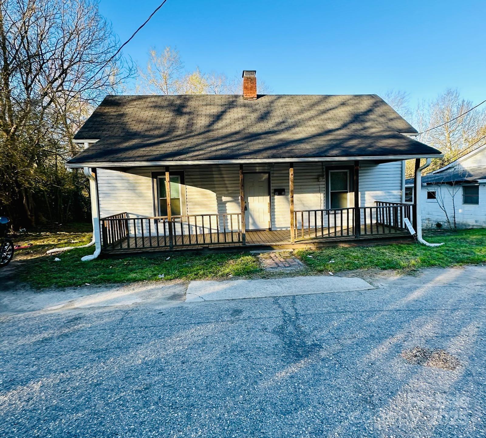 Photo one of 1010 13Th St # 11 Lancaster SC 29720 | MLS 4227838