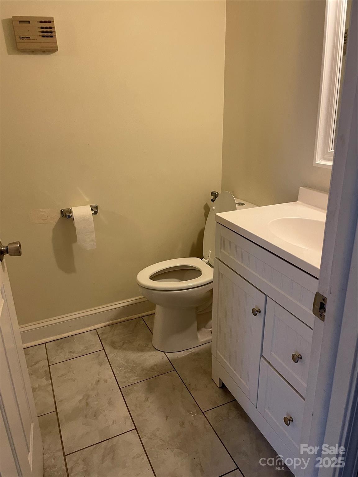 Photo #10
