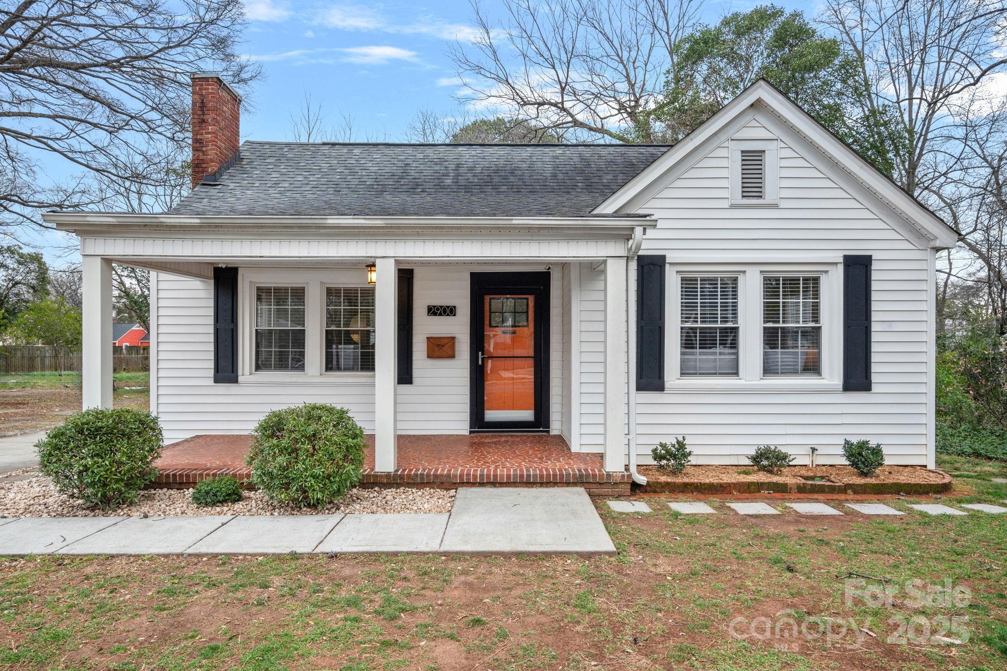 Photo one of 2900 Morson St Charlotte NC 28208 | MLS 4229152