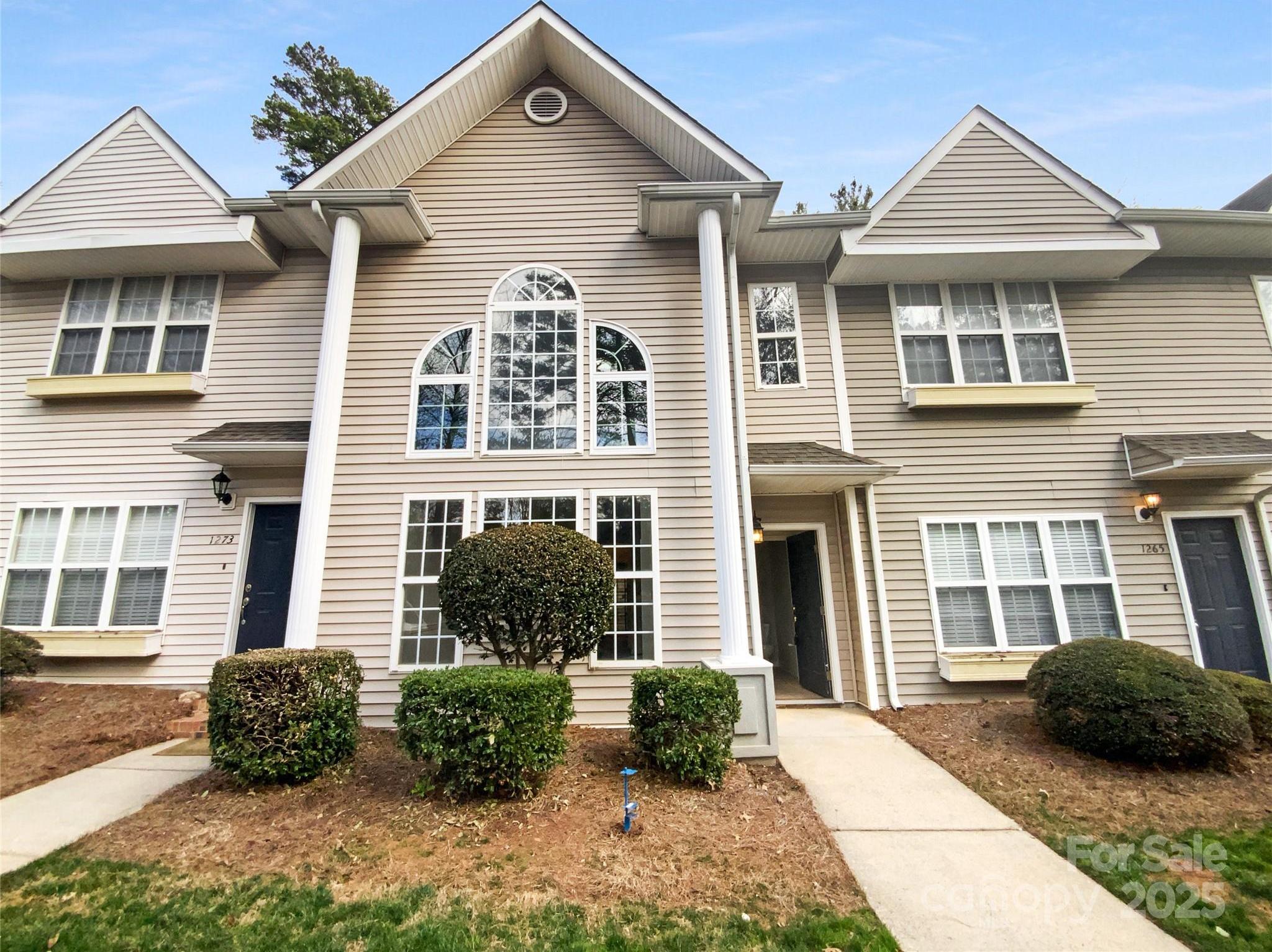 Photo one of 1269 E Woodlawn Rd Charlotte NC 28209 | MLS 4229312