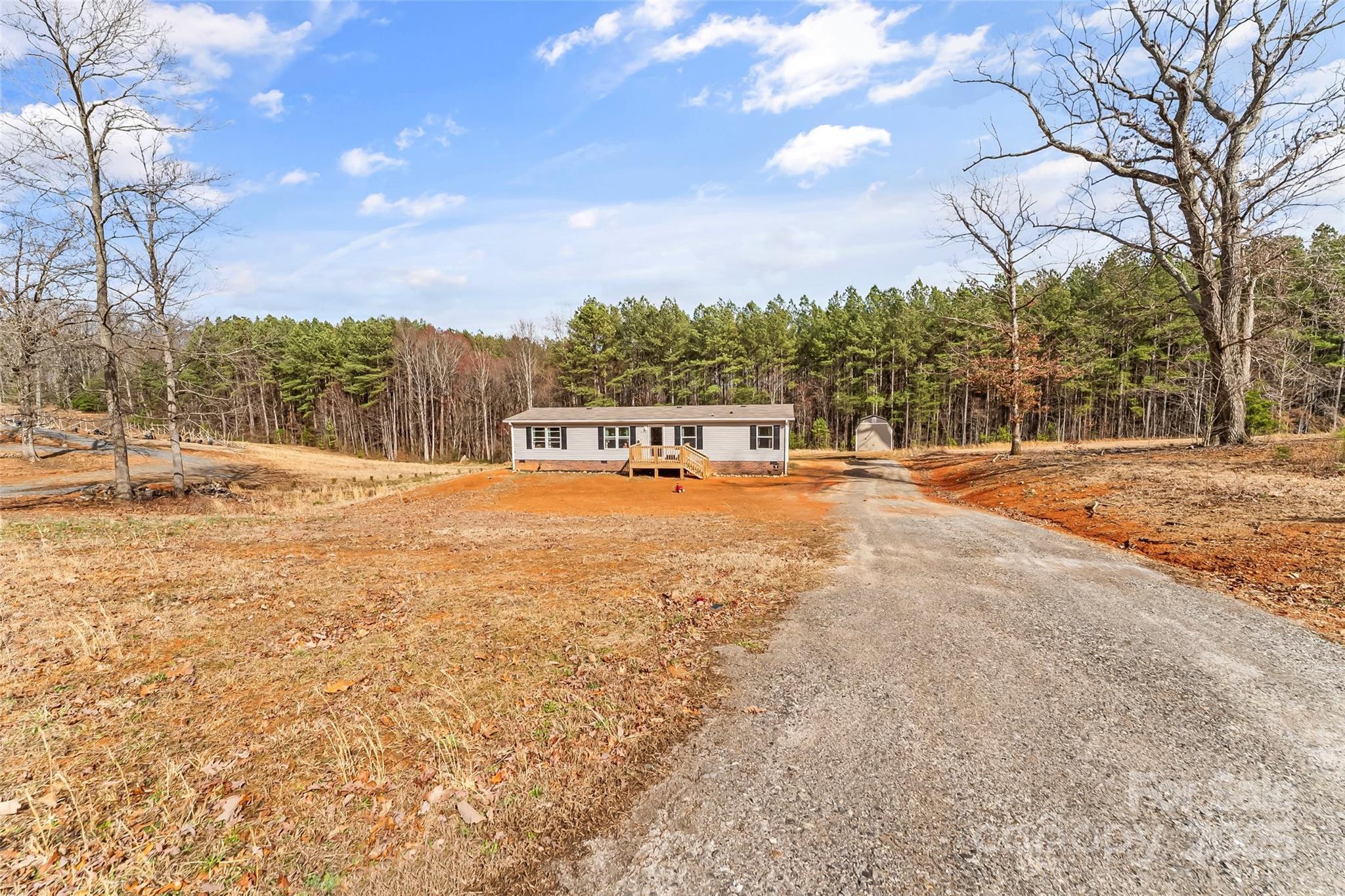Photo one of 255 Liberty Estates Ln Taylorsville NC 28681 | MLS 4230384