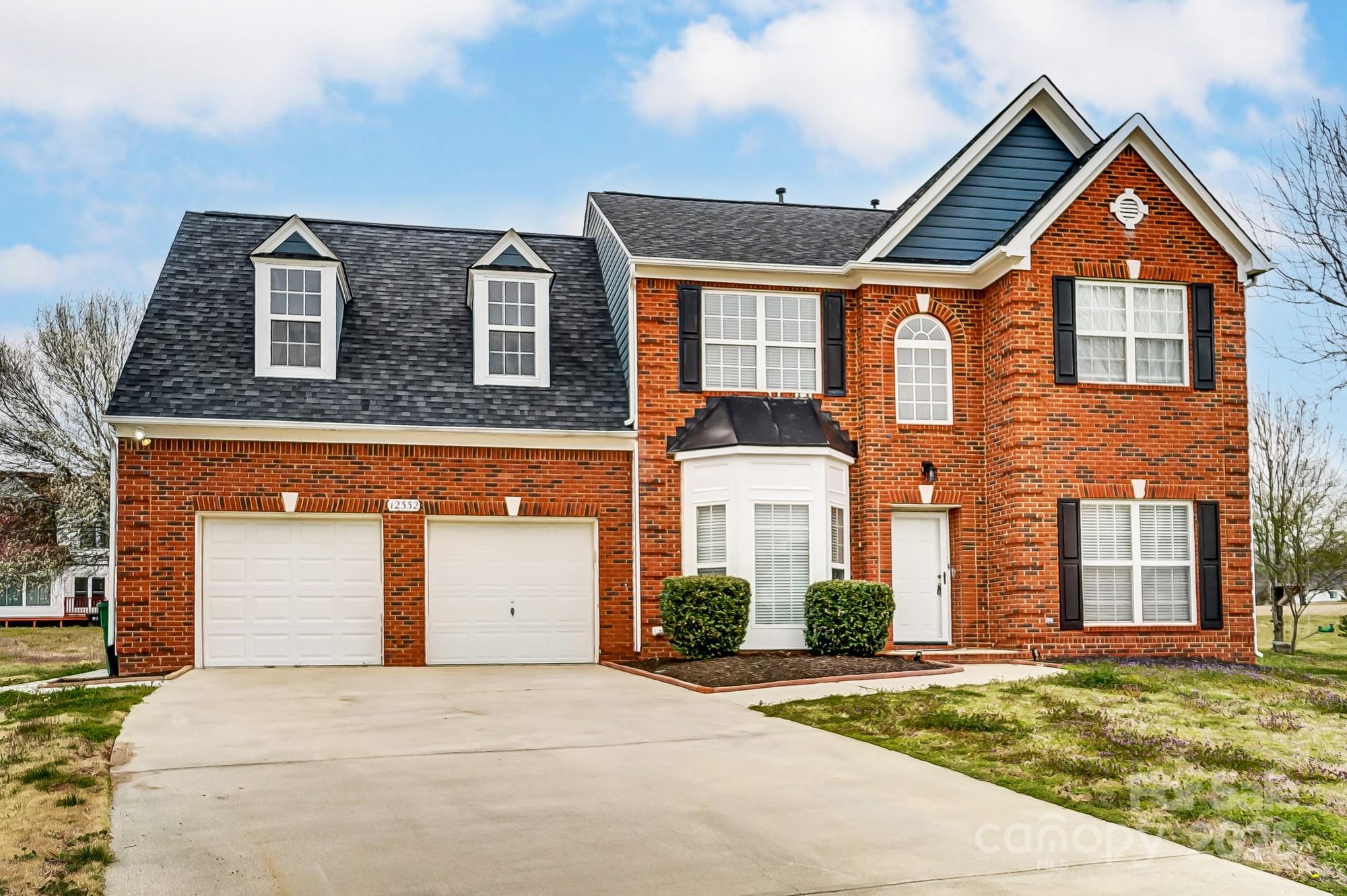 Photo one of 12332 Ridge Cove Cir Charlotte NC 28273 | MLS 4230545