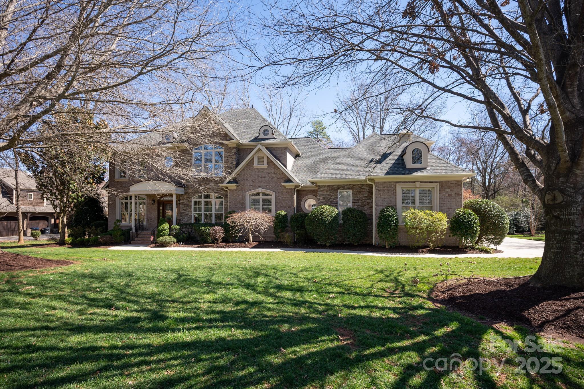 Photo one of 425 Gladelynn Way Waxhaw NC 28173 | MLS 4230562