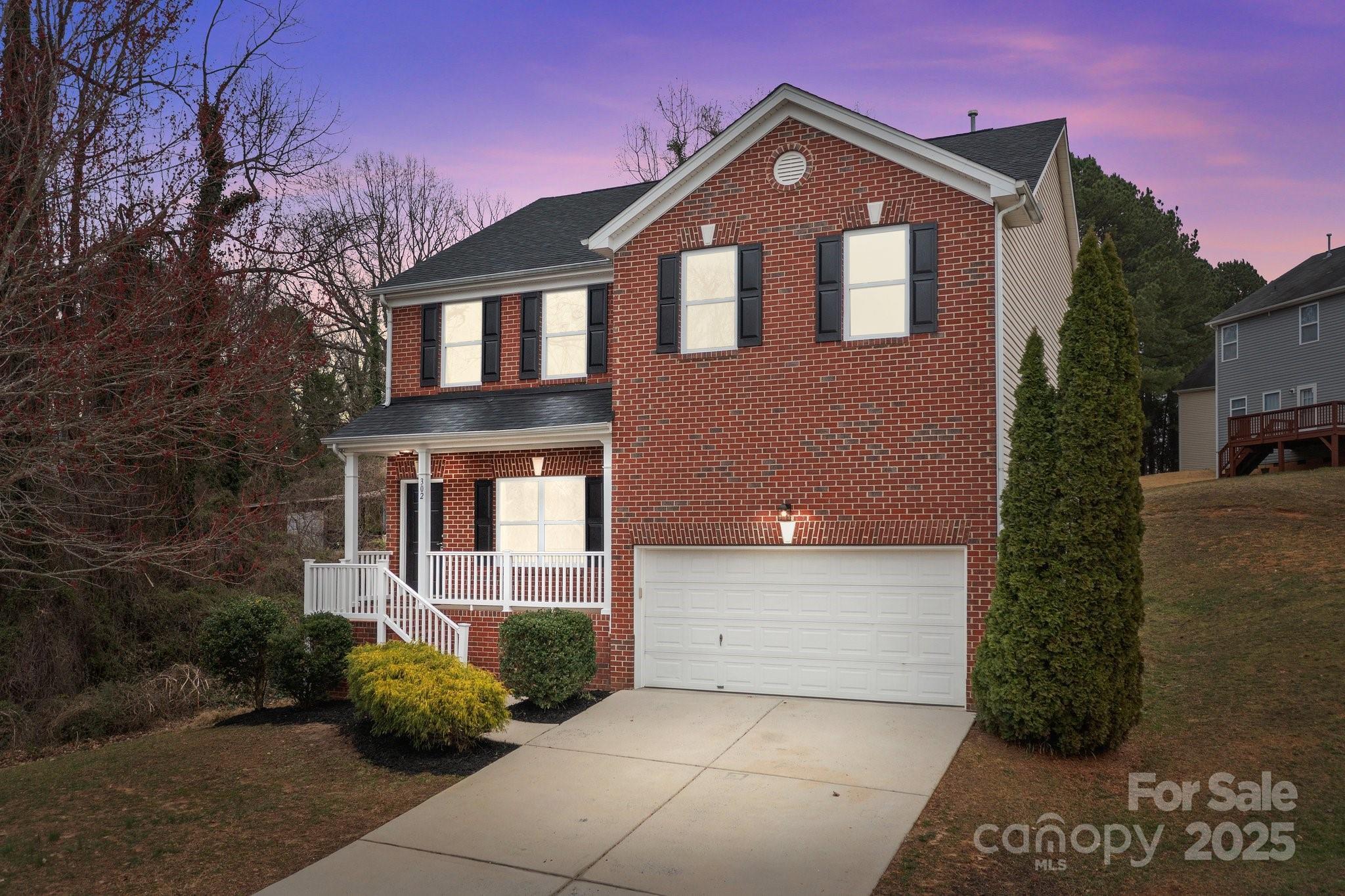 Photo one of 302 Flanders Dr Mooresville NC 28117 | MLS 4230746