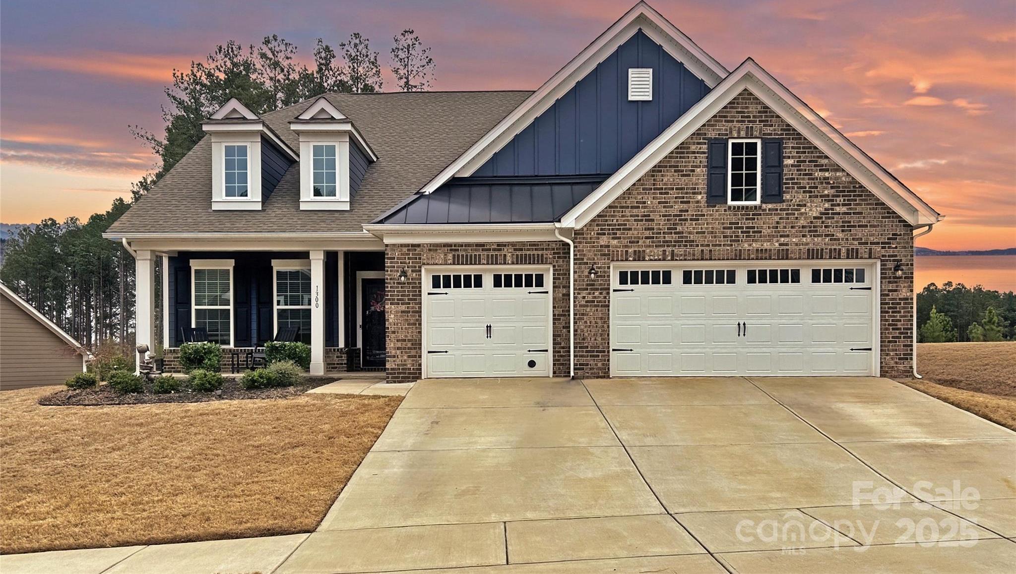 Photo one of 1300 Dali Blvd Mount Holly NC 28120 | MLS 4231011