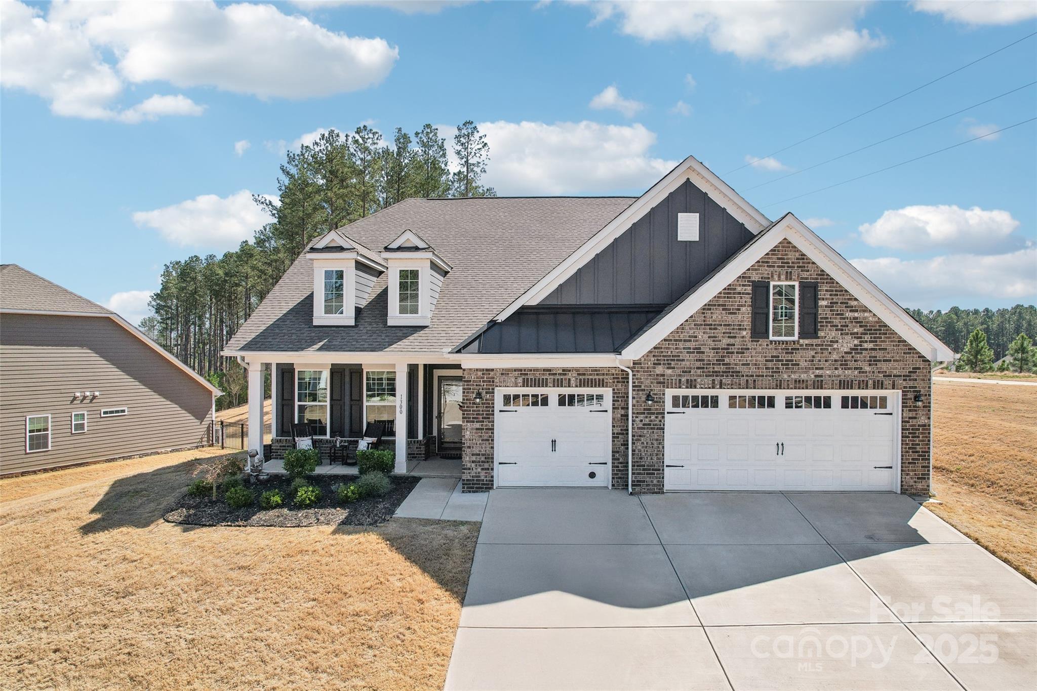 Photo one of 1300 Dali Blvd Mount Holly NC 28120 | MLS 4231011