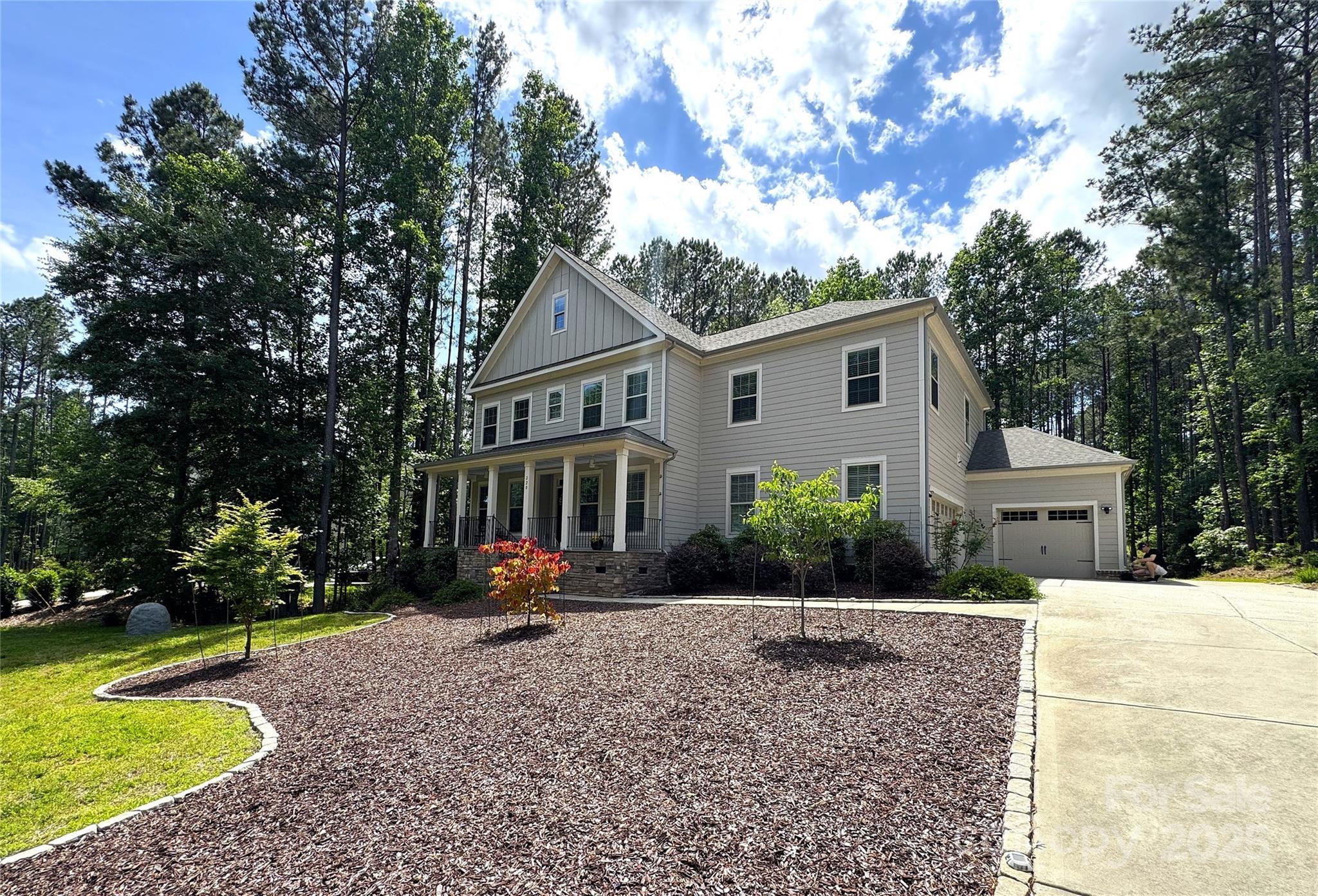 Photo one of 220 Kenway Loop Mooresville NC 28117 | MLS 4231089
