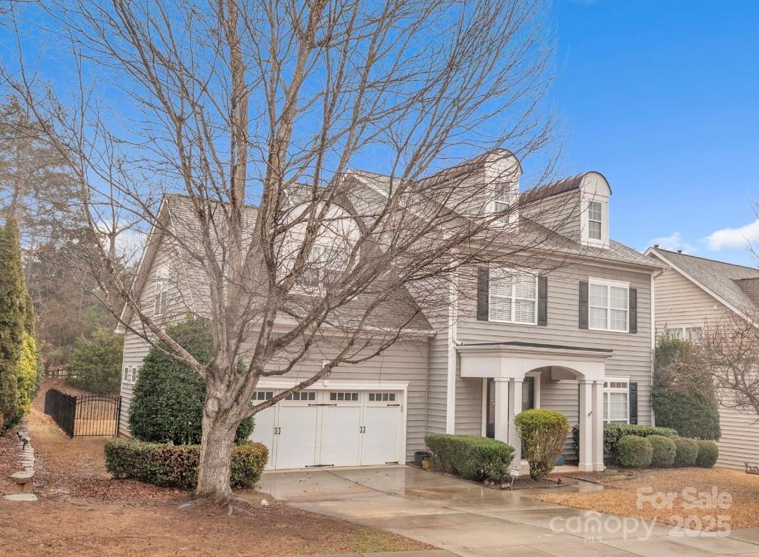 Photo one of 944 Treasure Ct Fort Mill SC 29708 | MLS 4231088