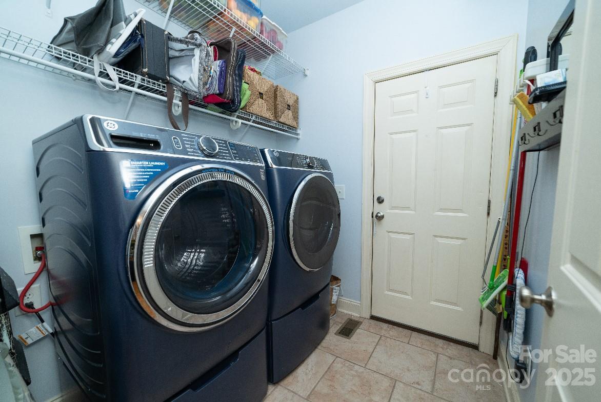 Photo #15