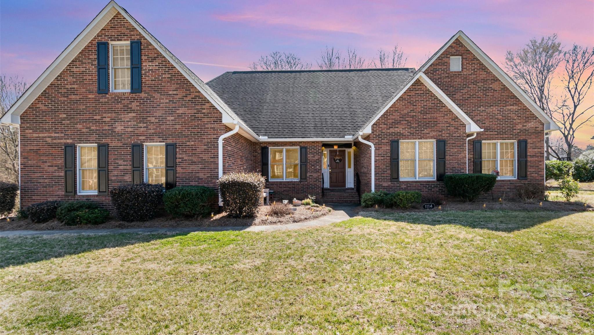 Photo one of 1114 Setter Ln Concord NC 28025 | MLS 4231416