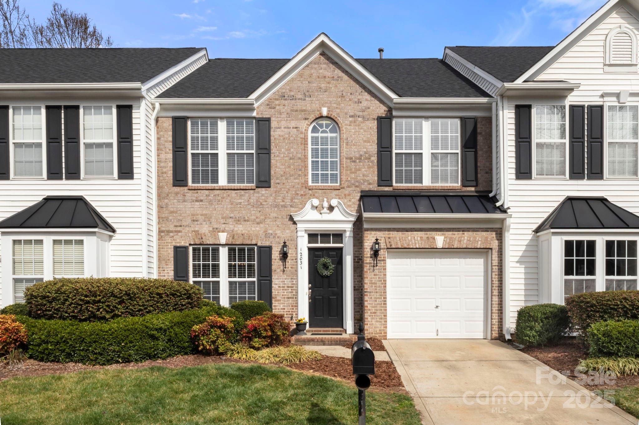 Photo one of 12031 Windy Rock Way # 1002 Charlotte NC 28273 | MLS 4231843