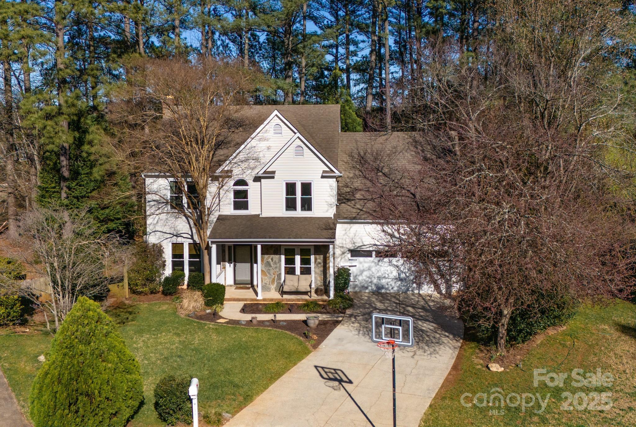 Photo one of 9131 Strattonville Ct Huntersville NC 28078 | MLS 4231869