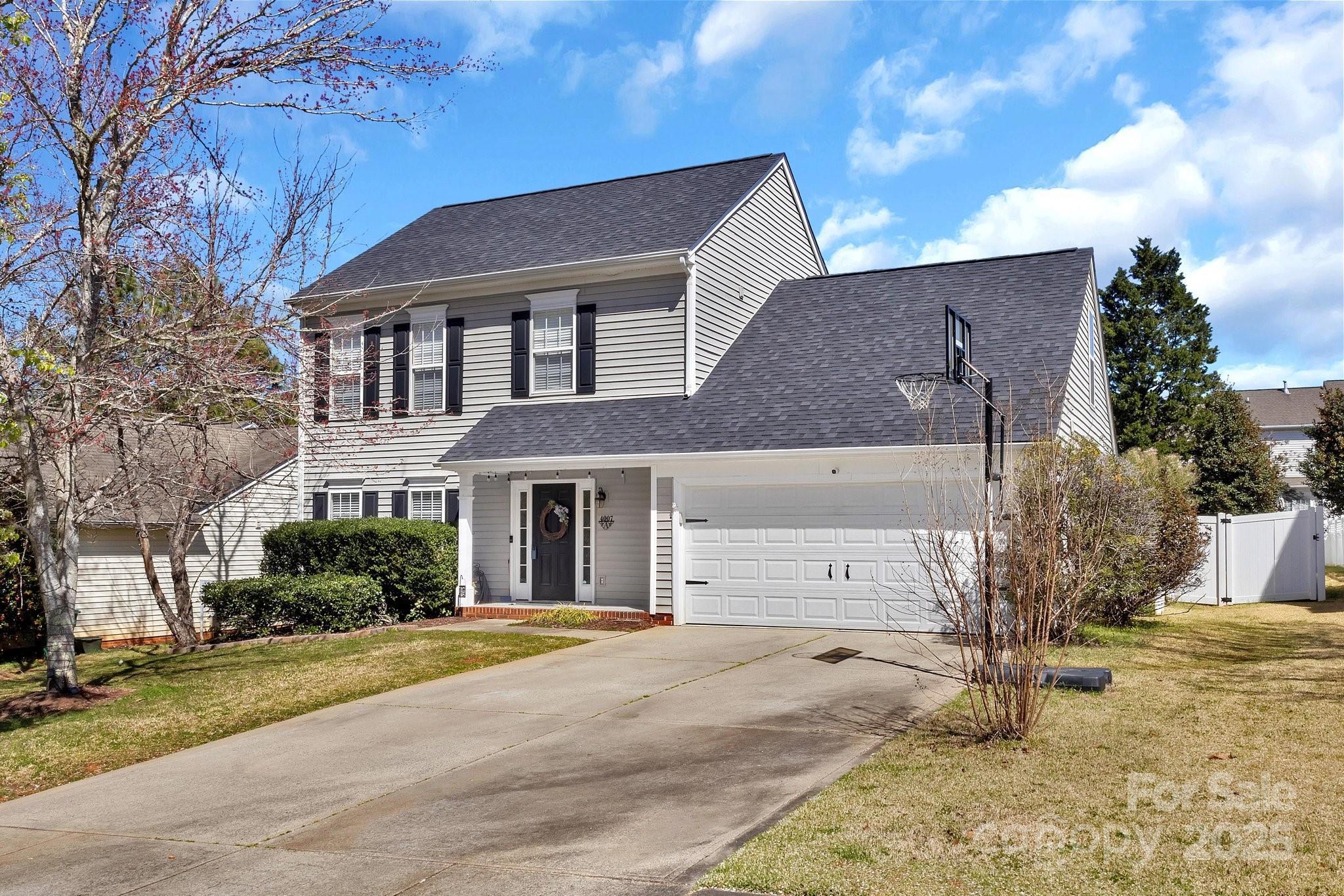 Photo one of 4007 Hermes Ln Waxhaw NC 28173 | MLS 4231915