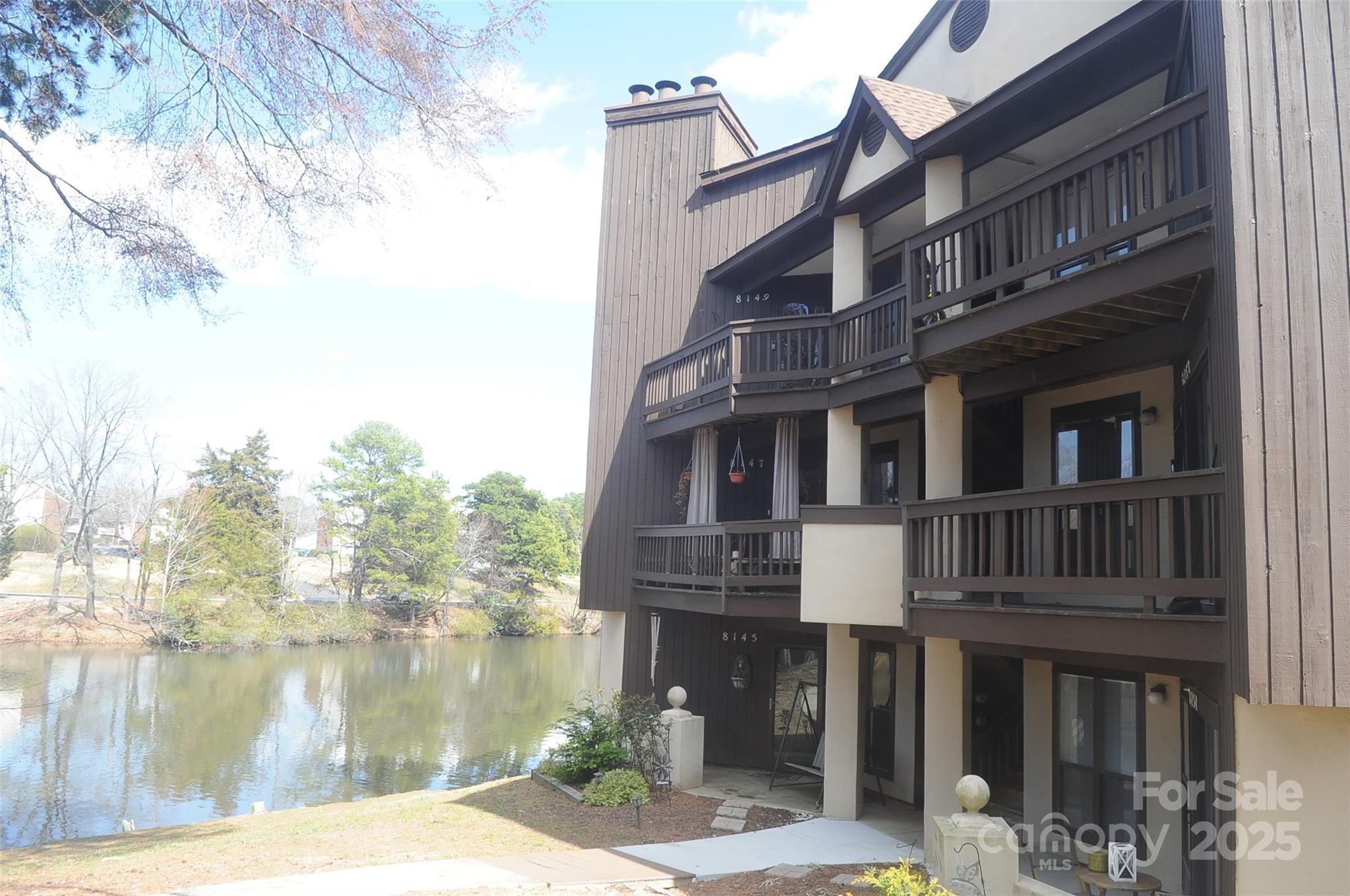 Photo one of 8149 Cedar Glen Dr # 8149 Charlotte NC 28212 | MLS 4231952