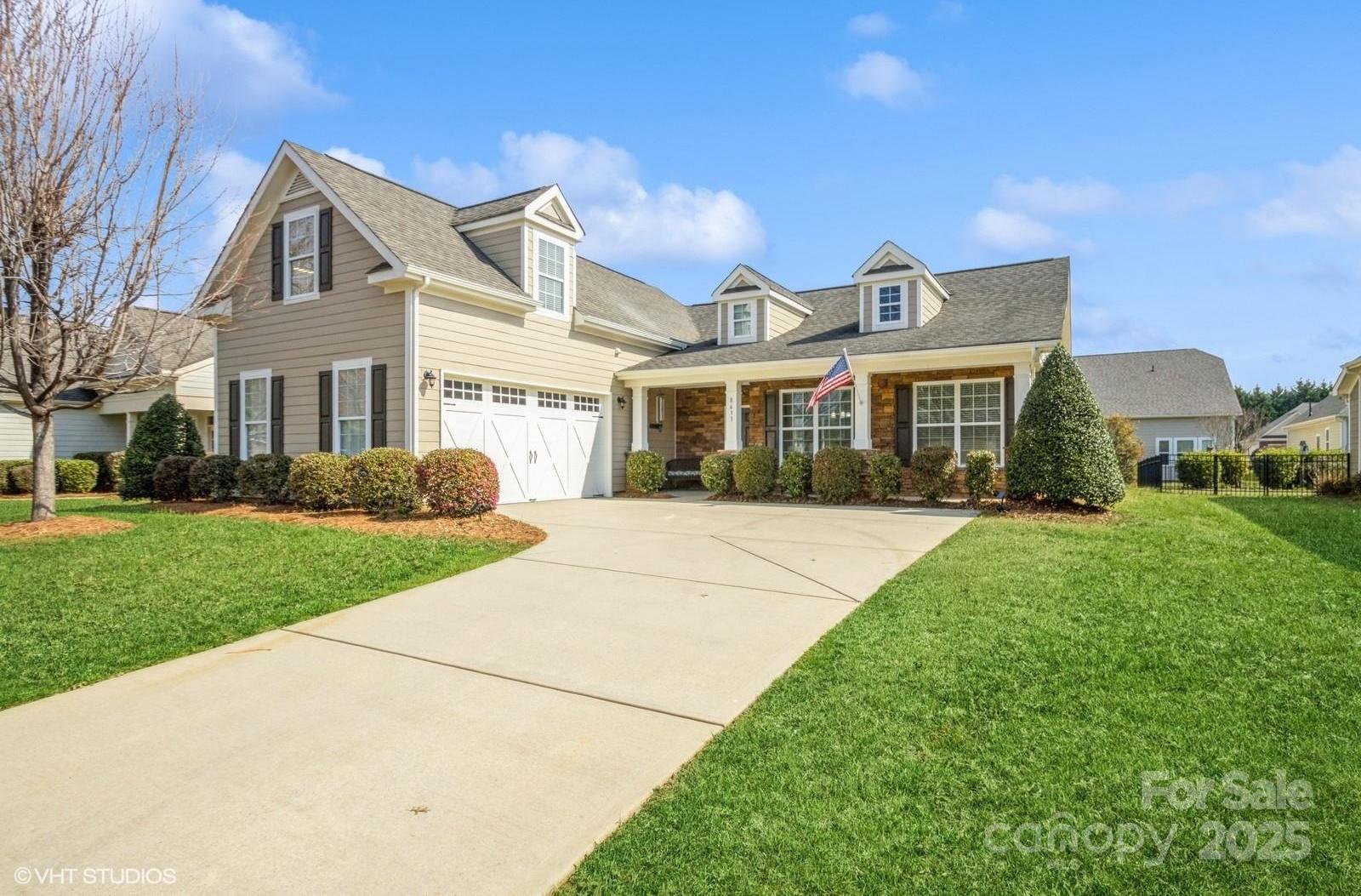 Photo one of 8633 Sequoia Grove Ln Charlotte NC 28214 | MLS 4231940