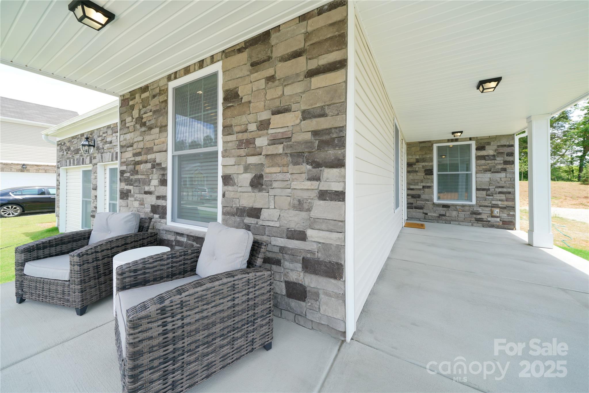 Photo #2