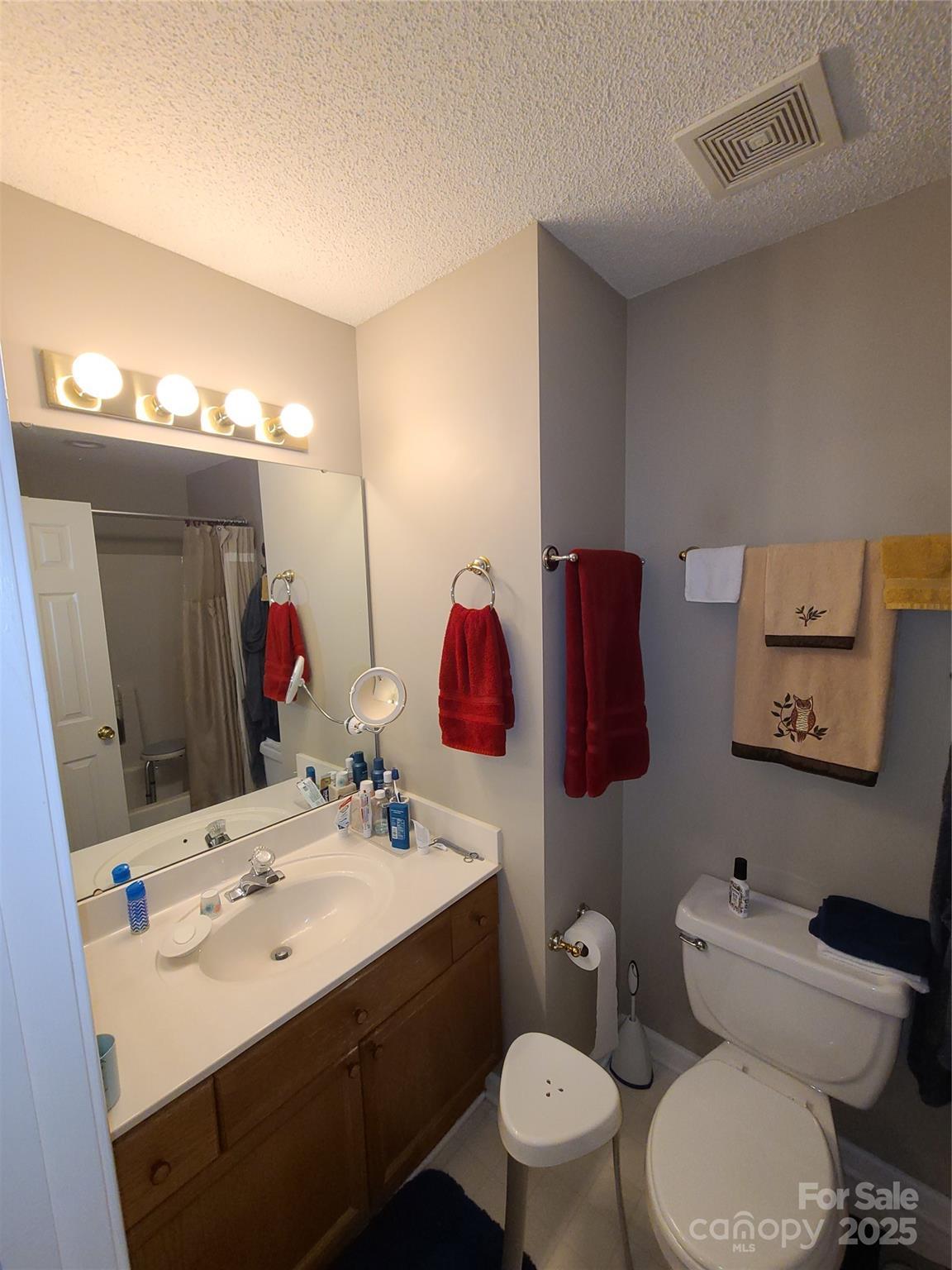 Photo #33