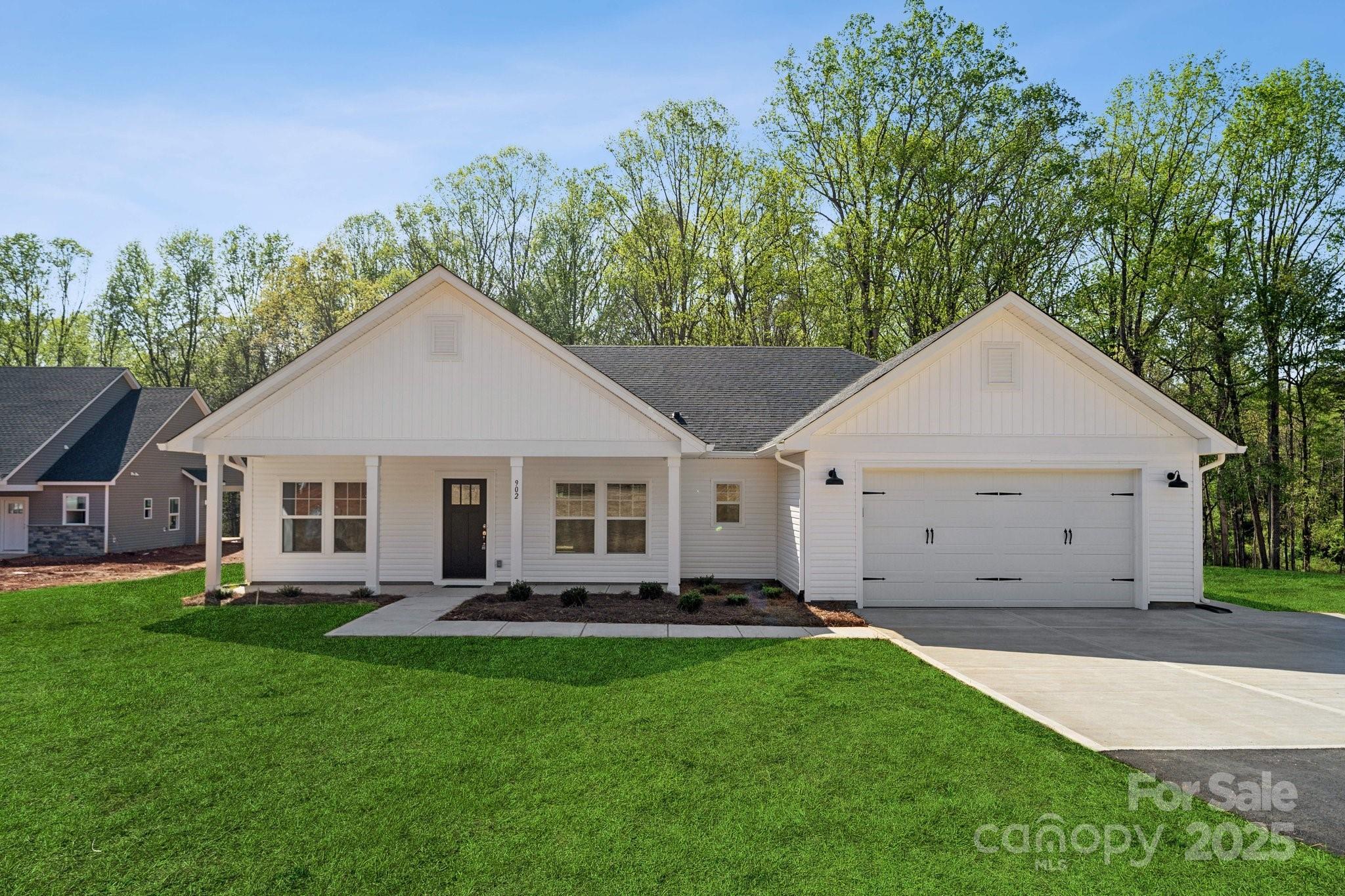 Photo one of 902 Westminster Dr Statesville NC 28677 | MLS 4233802