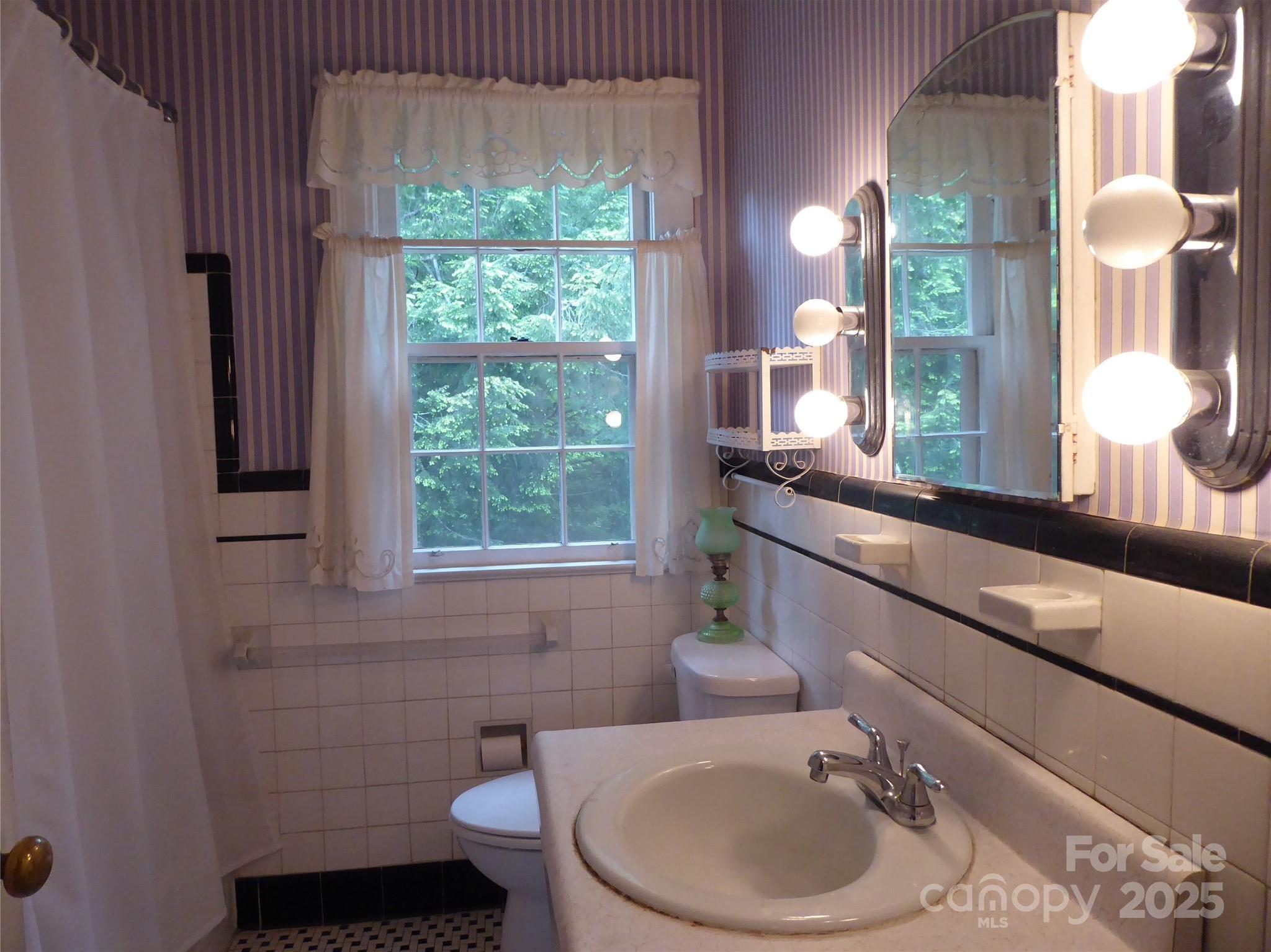 Photo #24