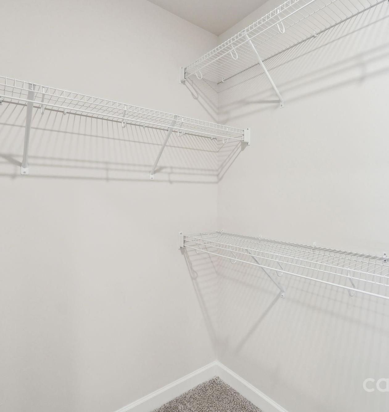 Photo #33