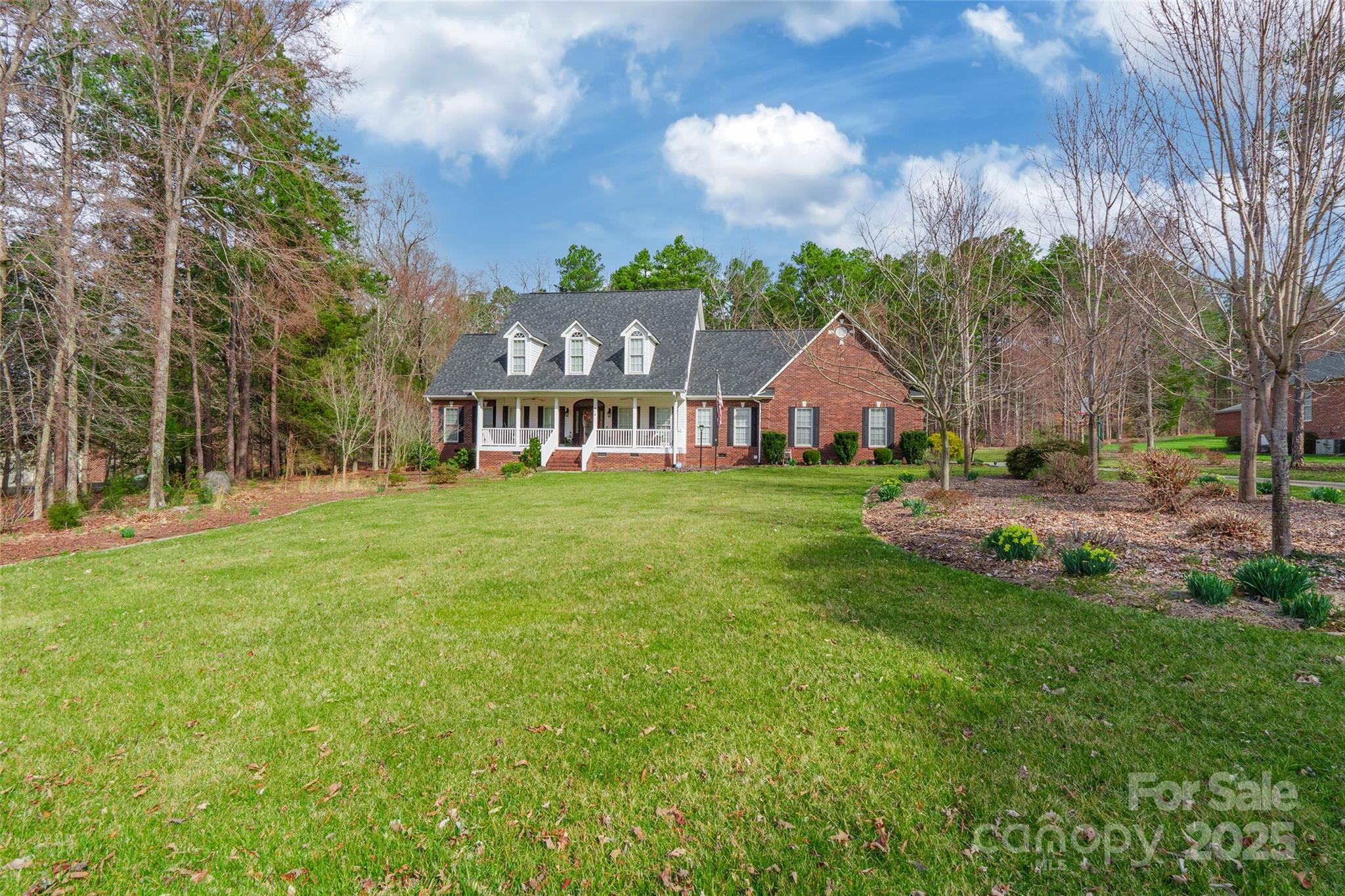 Photo one of 514 Saint Johns Dr Salisbury NC 28144 | MLS 4235152