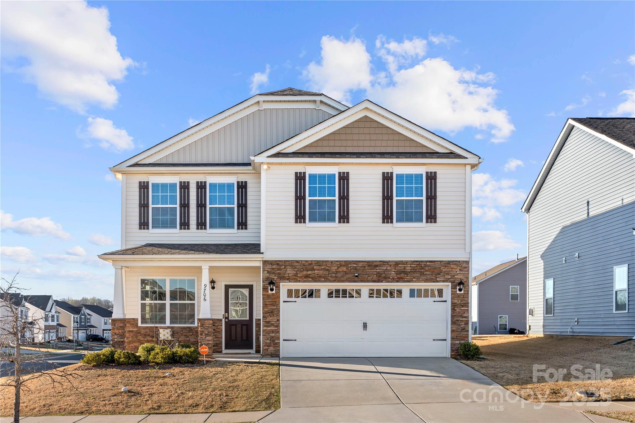 Photo one of 9706 Tea Garden Dr Gastonia NC 28056 | MLS 4236017