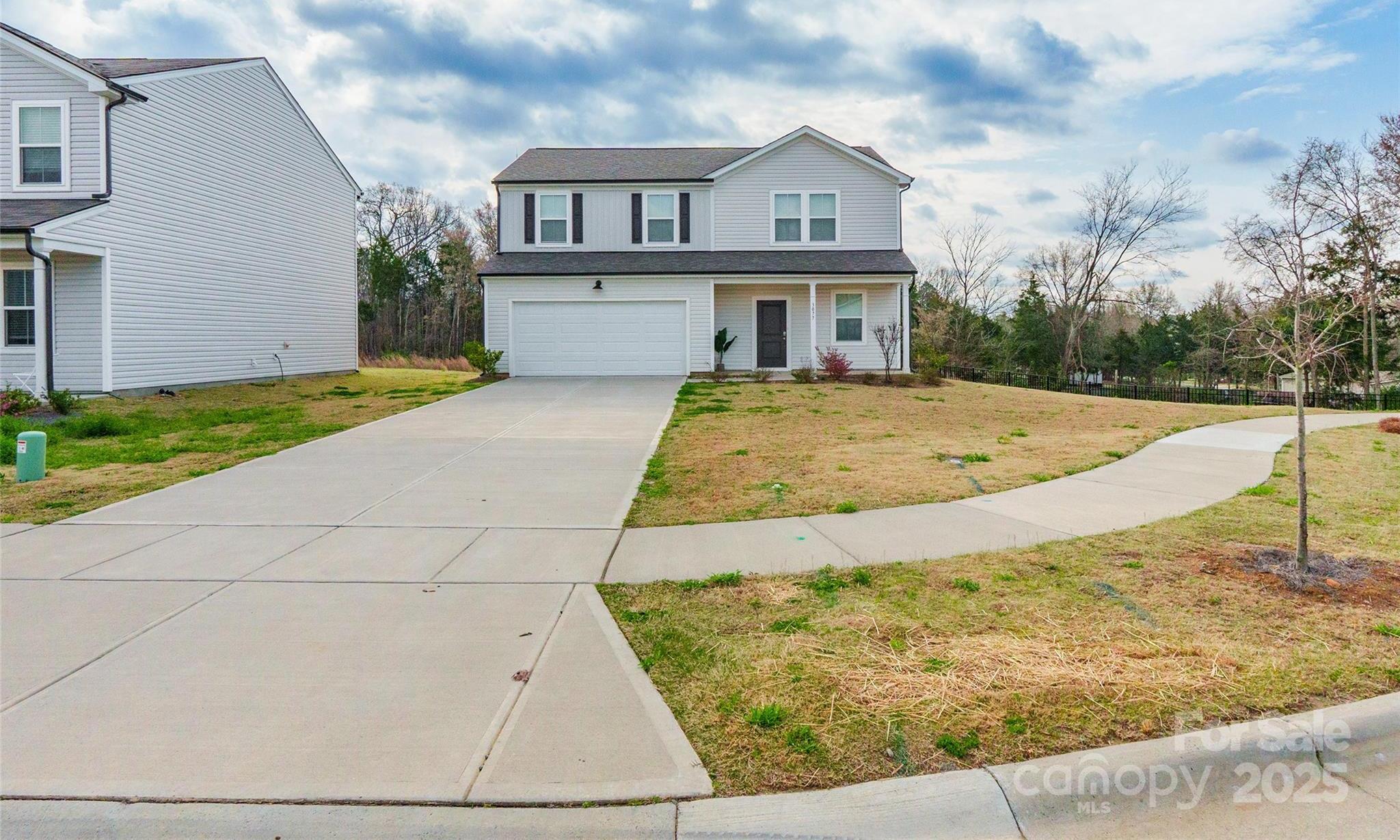 Photo one of 3077 Light Ridge Sw Ct Concord NC 28027 | MLS 4237507