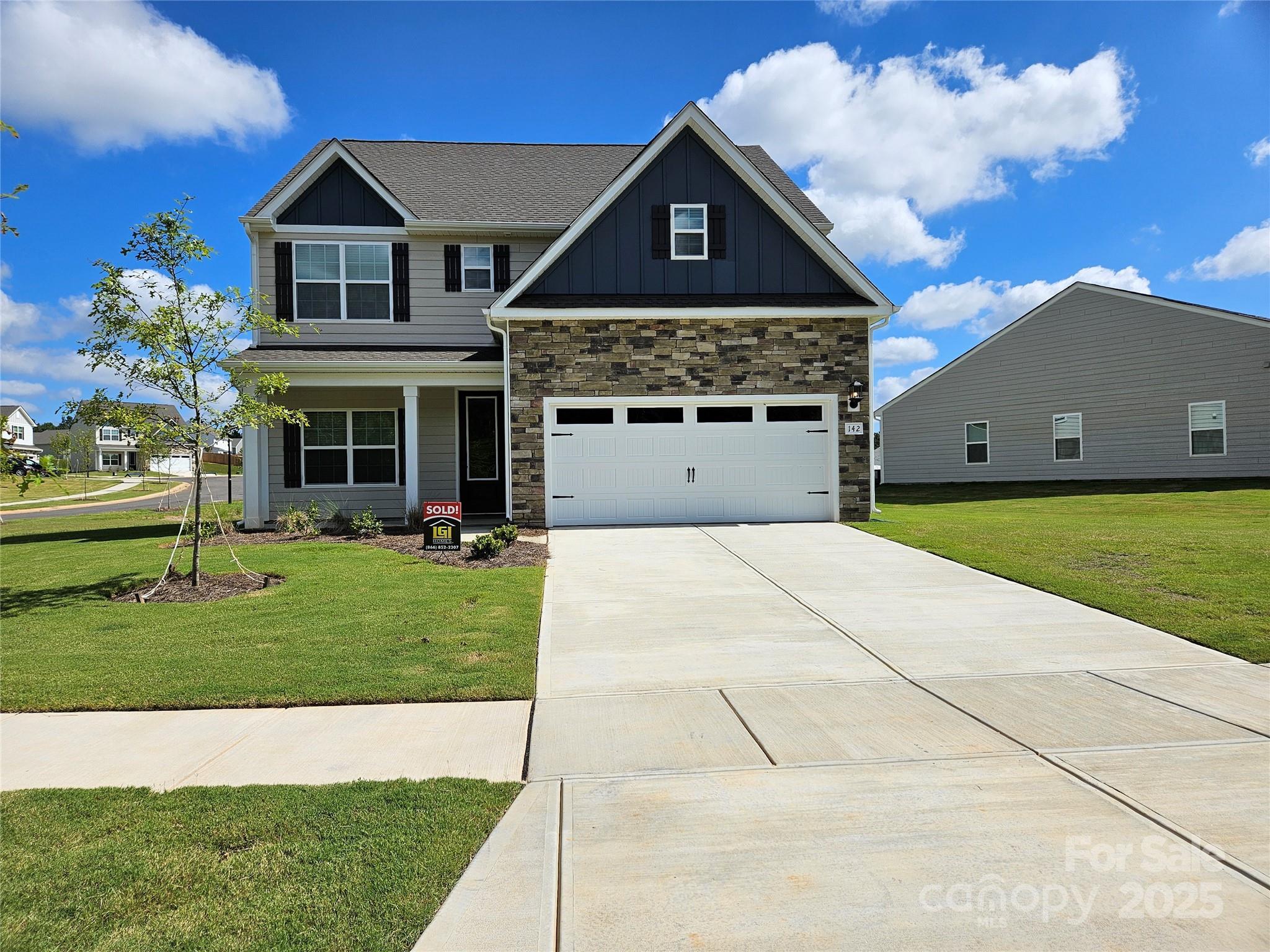 Photo one of 131 Jacobs Hill Pl Troutman NC 28166 | MLS 4237632