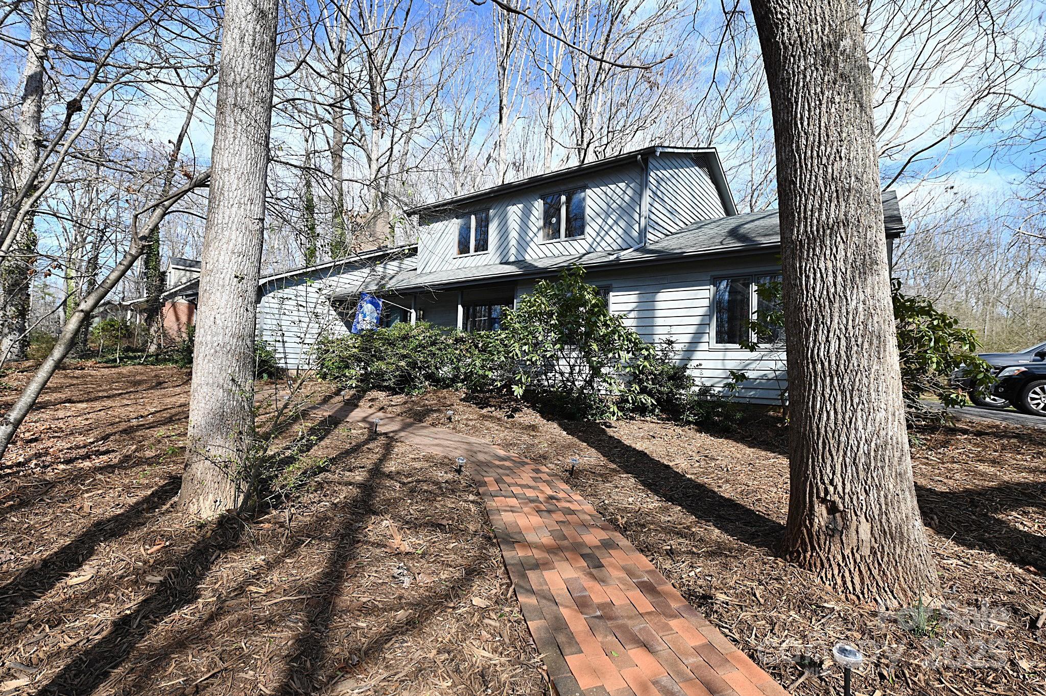 Photo one of 1793 Fairway Dr Newton NC 28658 | MLS 4237684