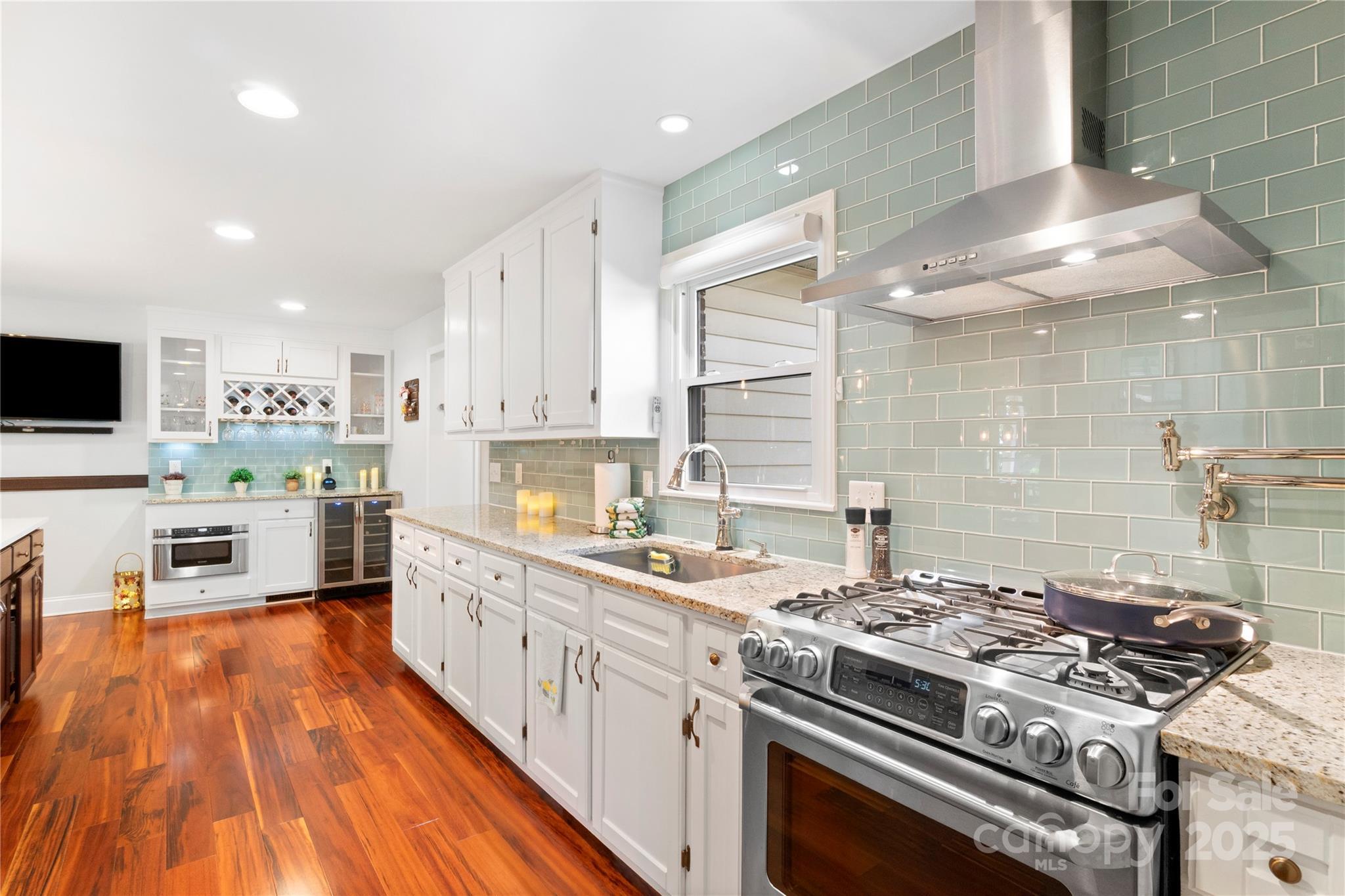 Photo one of 552 Odell School Rd Concord NC 28027 | MLS 4240016
