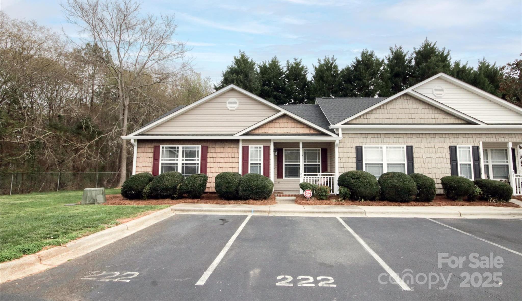 Photo one of 222 Baldwin Ct Rock Hill SC 29730 | MLS 4240459