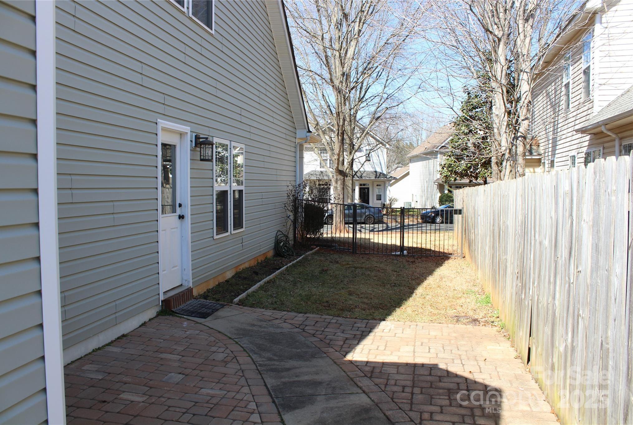 Photo #14
