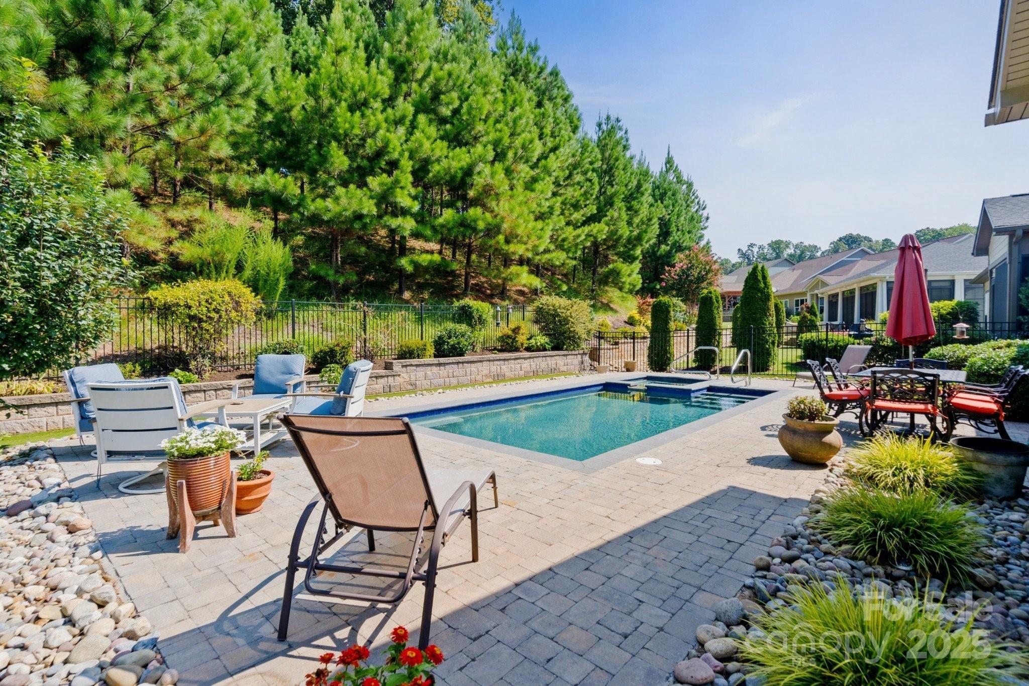 Photo one of 650 Tallulah Falls Dr Denver NC 28037 | MLS 4240883
