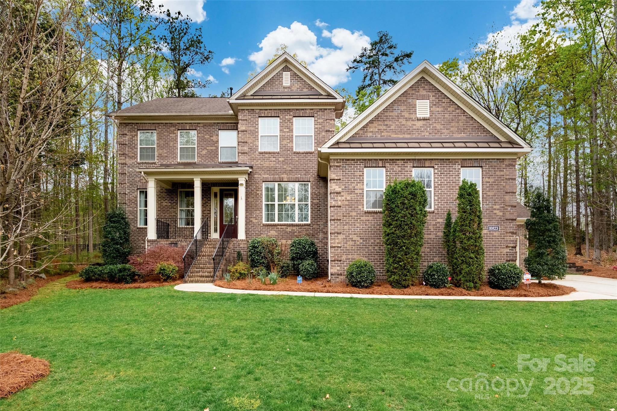 Photo one of 10823 Preservation Park Dr Charlotte NC 28214 | MLS 4241793