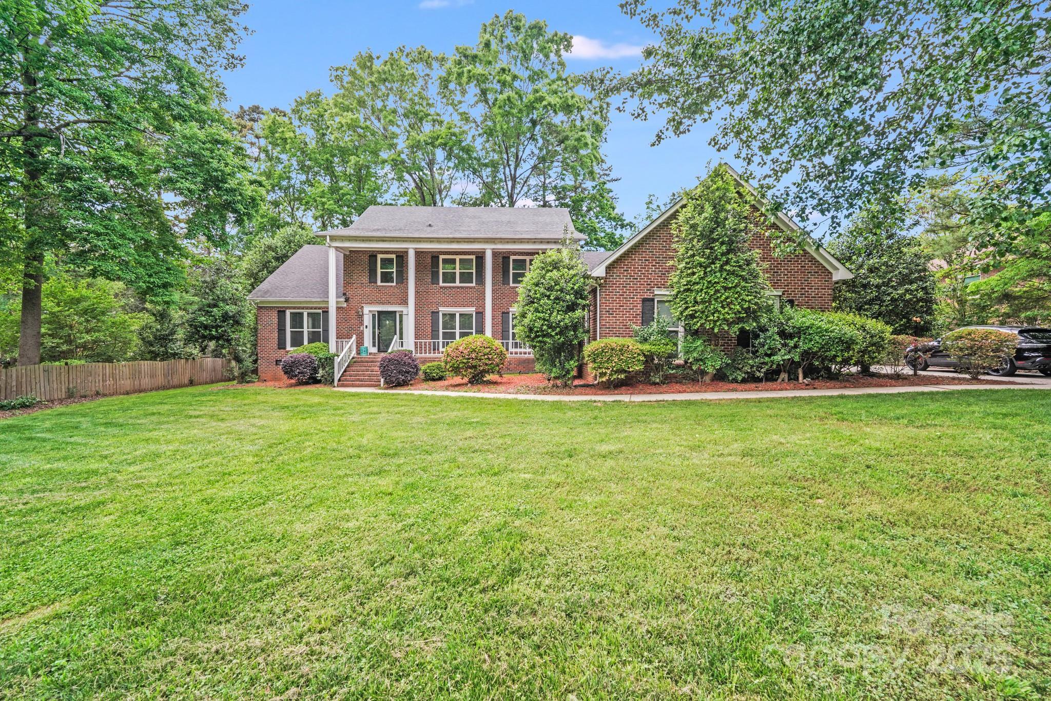 Photo one of 6730 Gold Wagon Ln Mint Hill NC 28227 | MLS 4242140