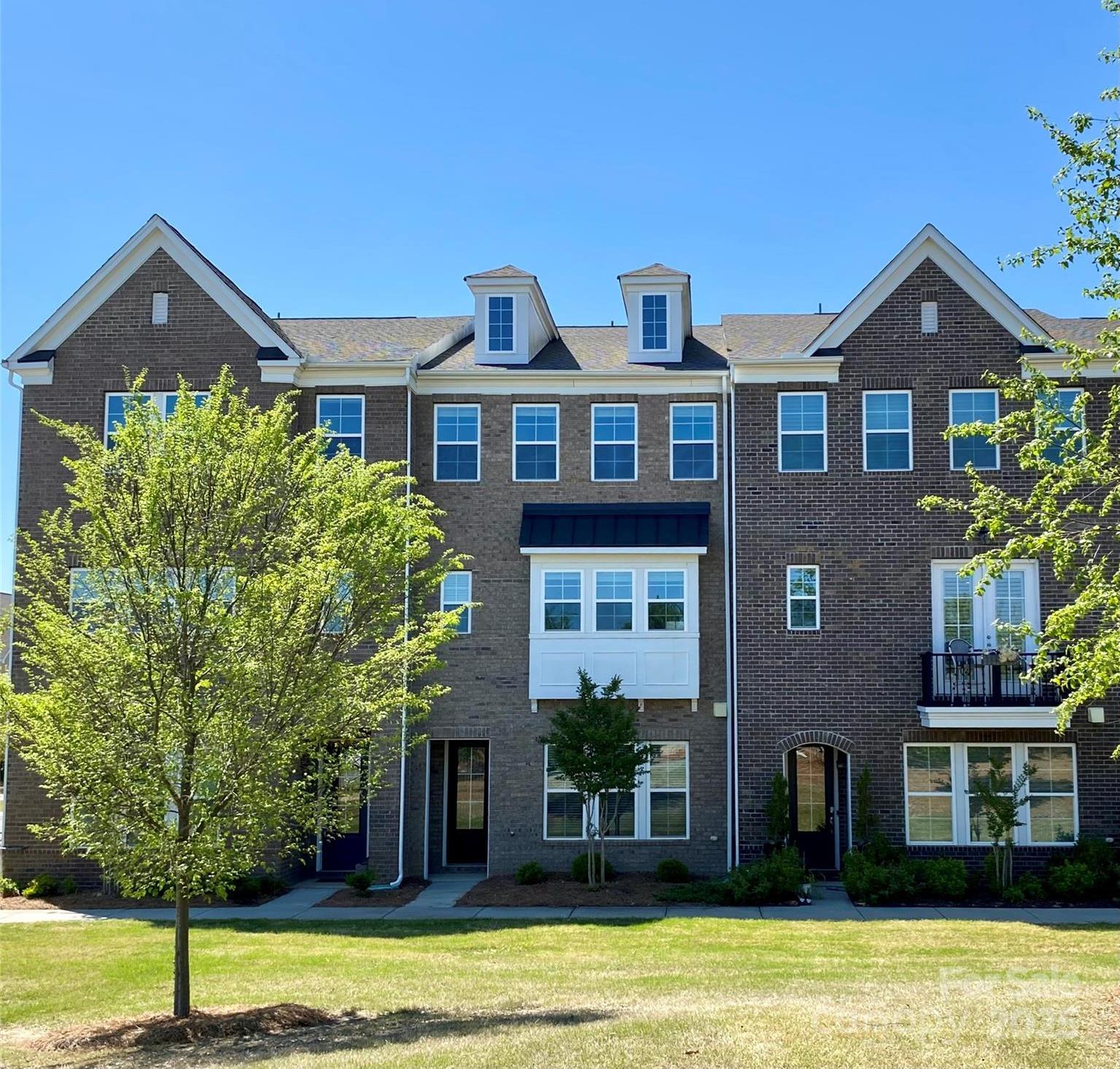Photo one of 7957 Reunion Row Dr Charlotte NC 28277 | MLS 4242253