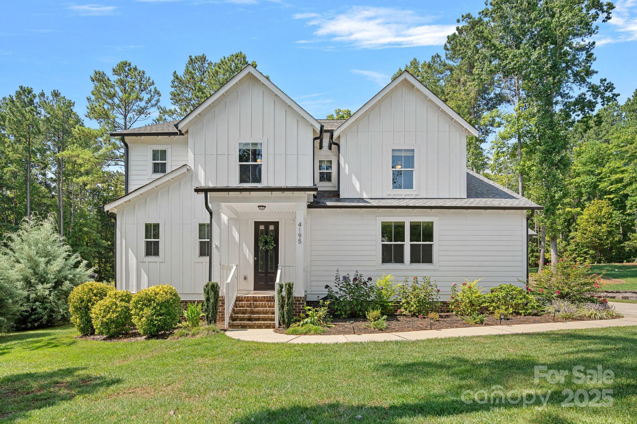 Photo one of 4195 Island Fox Ln Denver NC 28037 | MLS 4243299