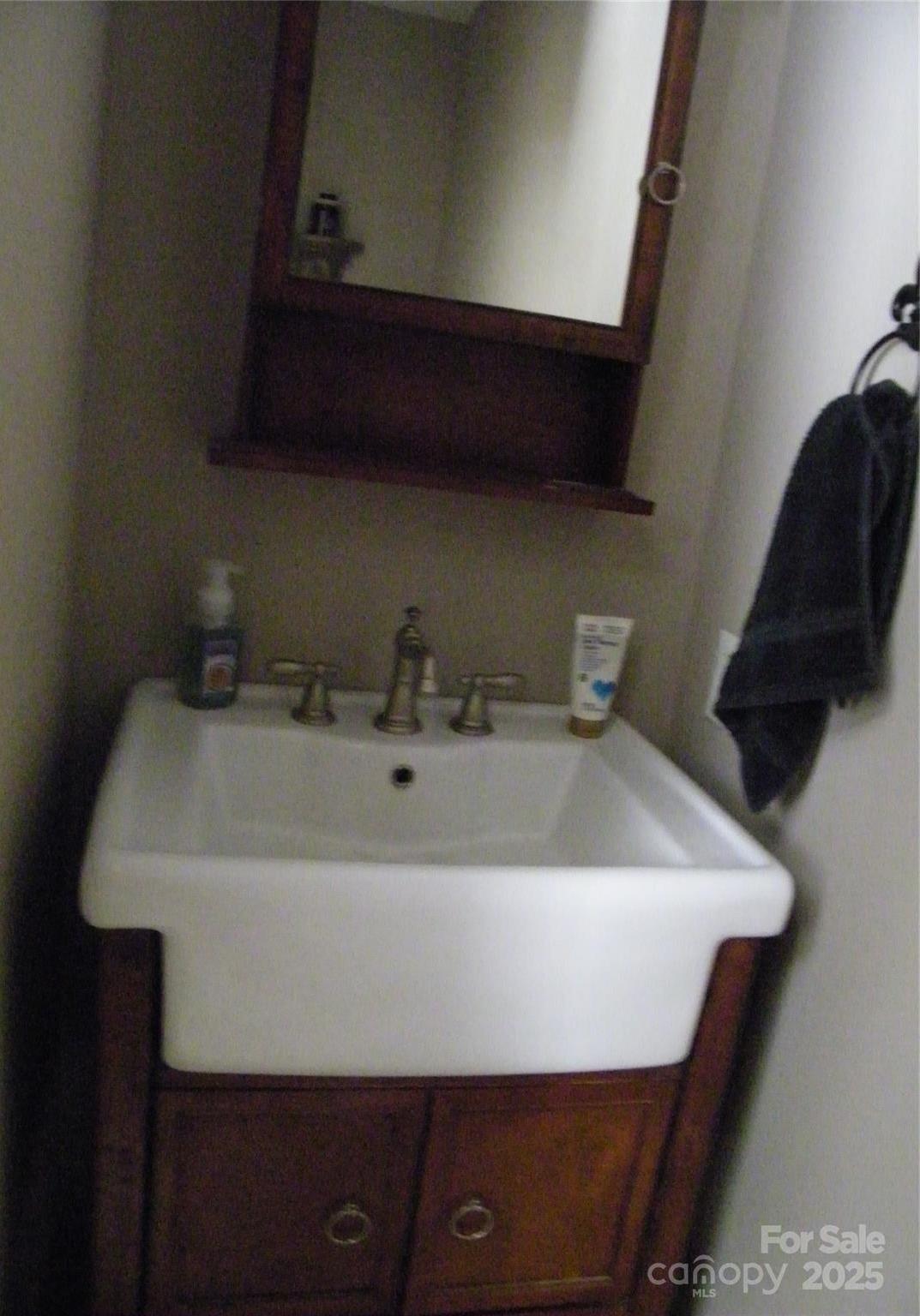 Photo #7