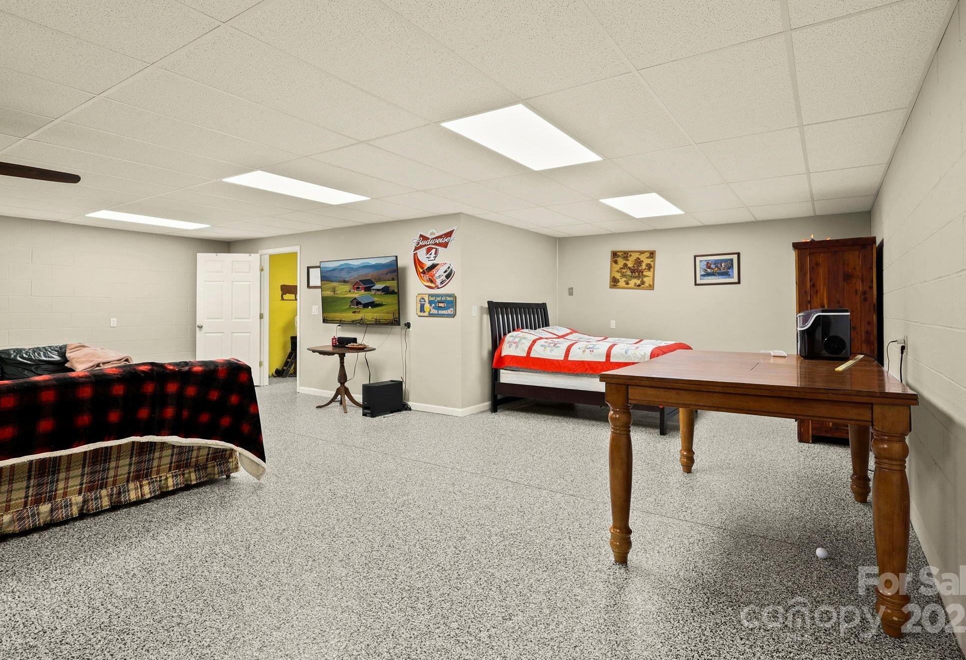 Photo #42