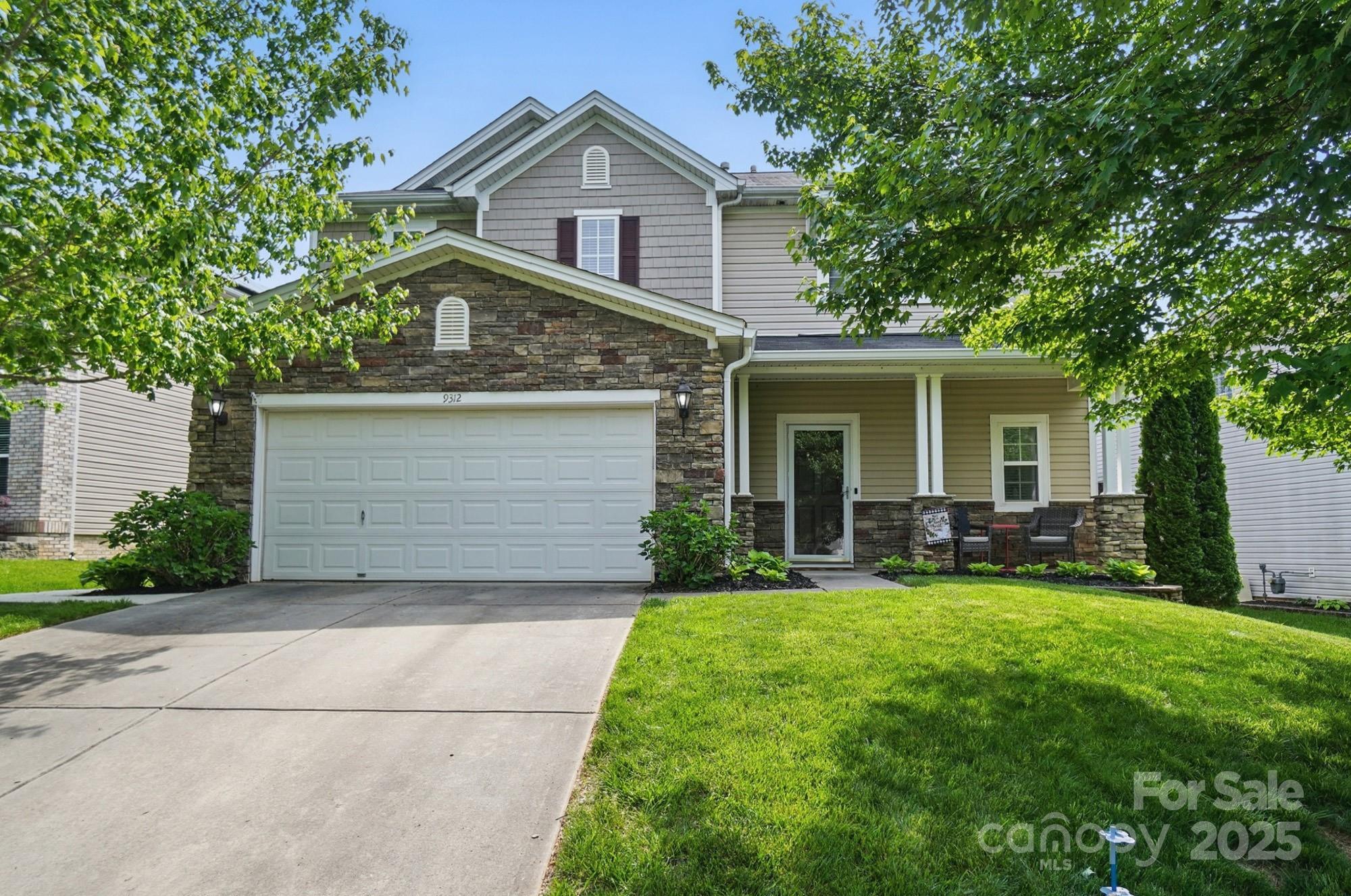 Photo one of 9312 Seamill Rd Charlotte NC 28278 | MLS 4244412