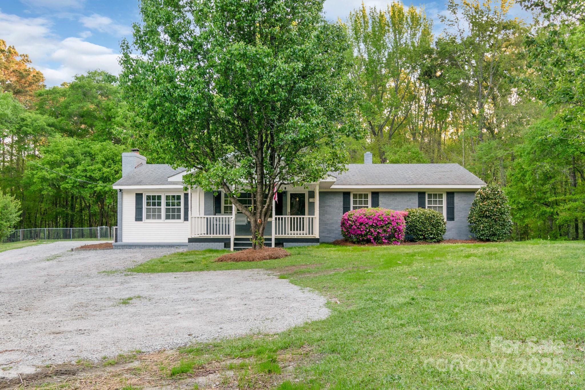 Photo one of 1106 University Dr Lancaster SC 29720 | MLS 4244769