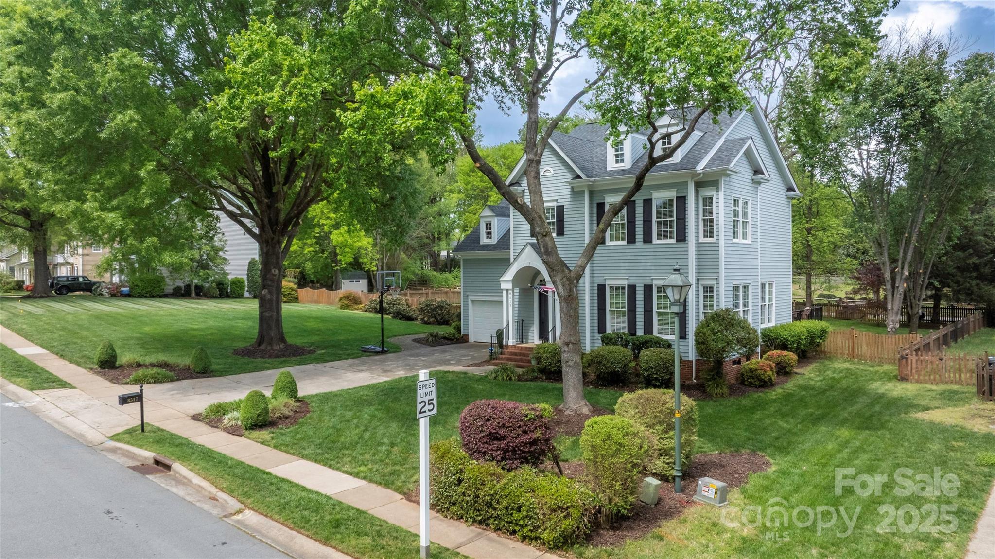 Photo one of 8517 Sandowne Ln Huntersville NC 28078 | MLS 4244745
